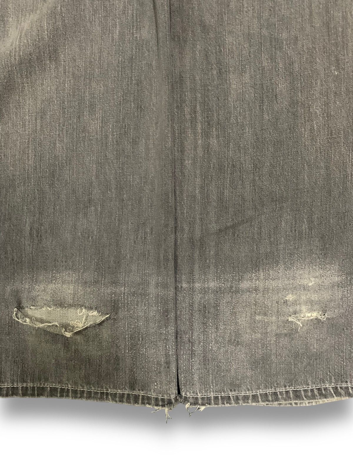 One Piece Vintage One Piece Tony Chopper Loose Fit Distressed Jeans Size US 32 / EU 48 - 17 Thumbnail