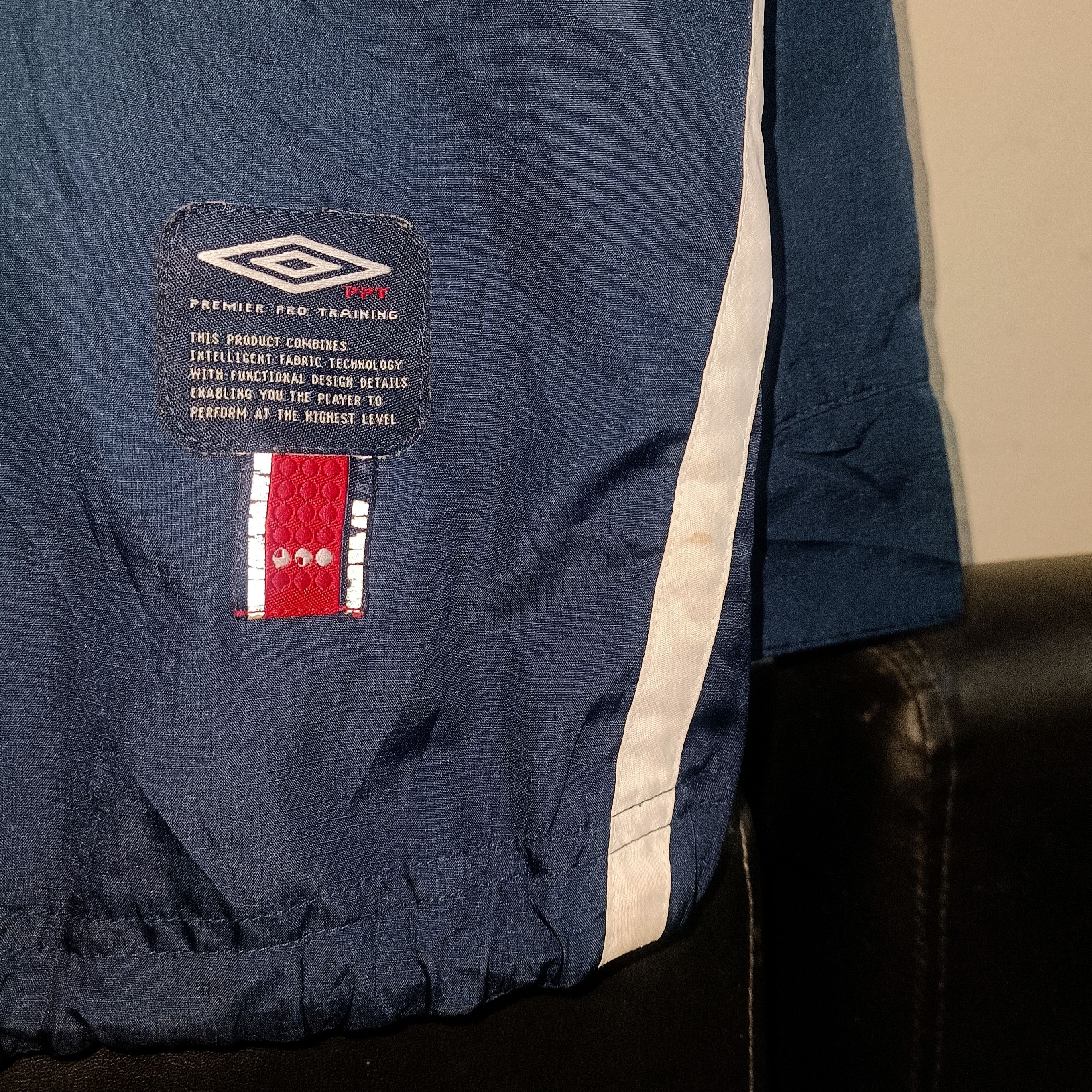 Umbro England 2002 Track Jacket Apparel Umbro Size US M / EU 48-50 / 2 - 7 Thumbnail