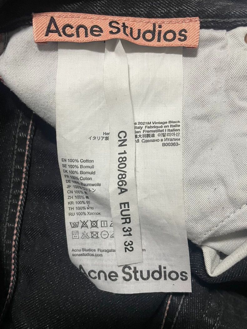 Acne Studios Acne Studios Washed black flared jeans Size US 31 - 6 Thumbnail