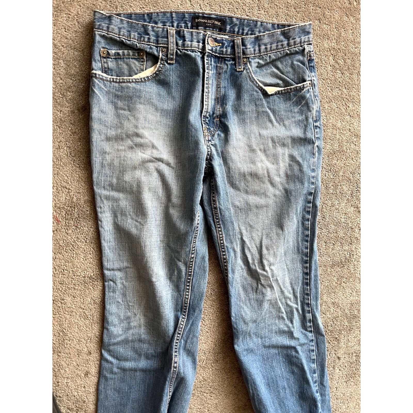 Banana Republic Banana Republic Jeans Mens 33x29 Blue Vintage Straight Leg Preppy Distressed Jeans Size US 33 - 2 Thumbnail