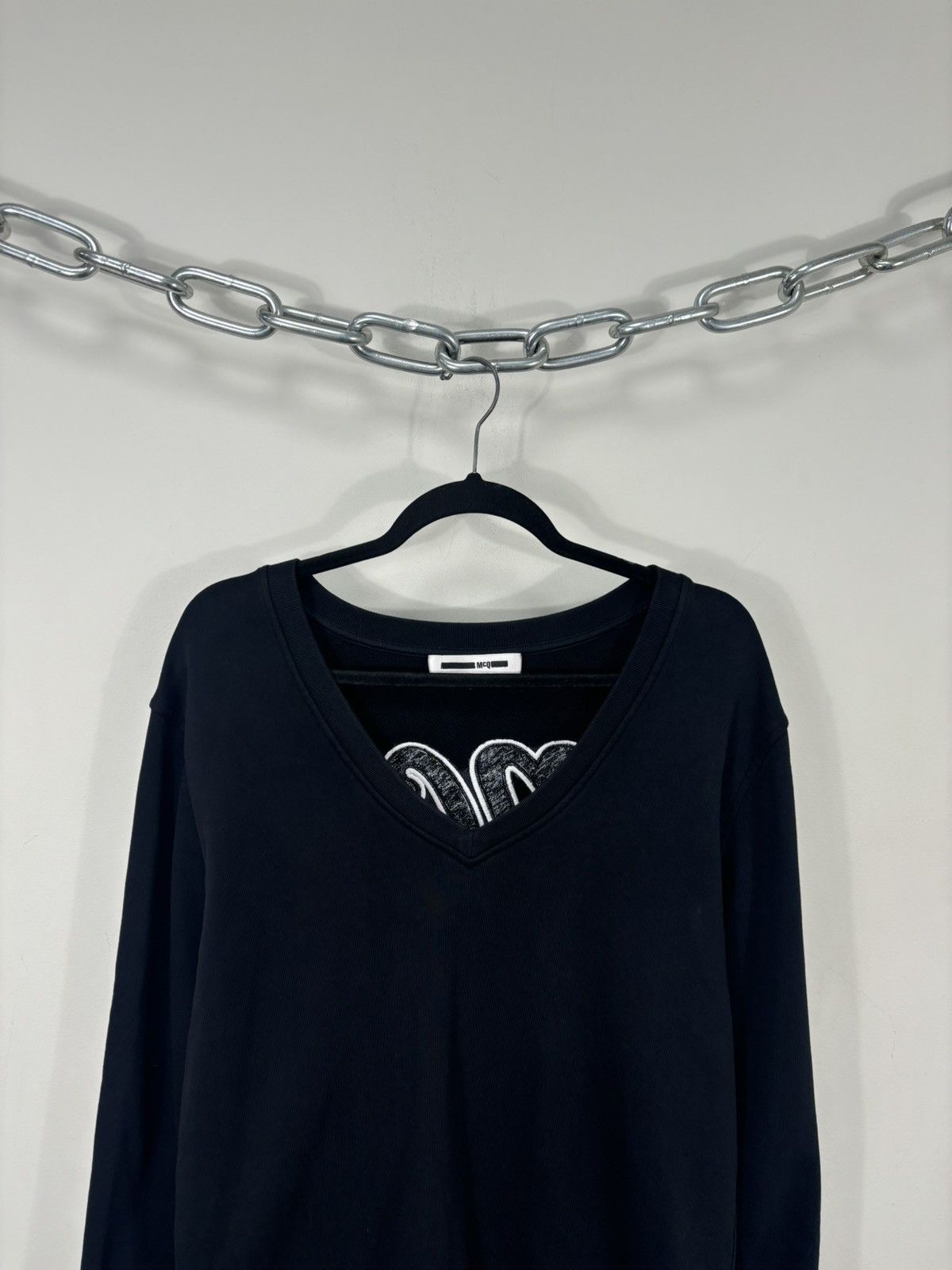 Alexander McQueen Alexander McQueen Women’s MCQ Big Carpet Logo Sweatshirt Size M / US 6-8 / IT 42-44 - 3 Thumbnail