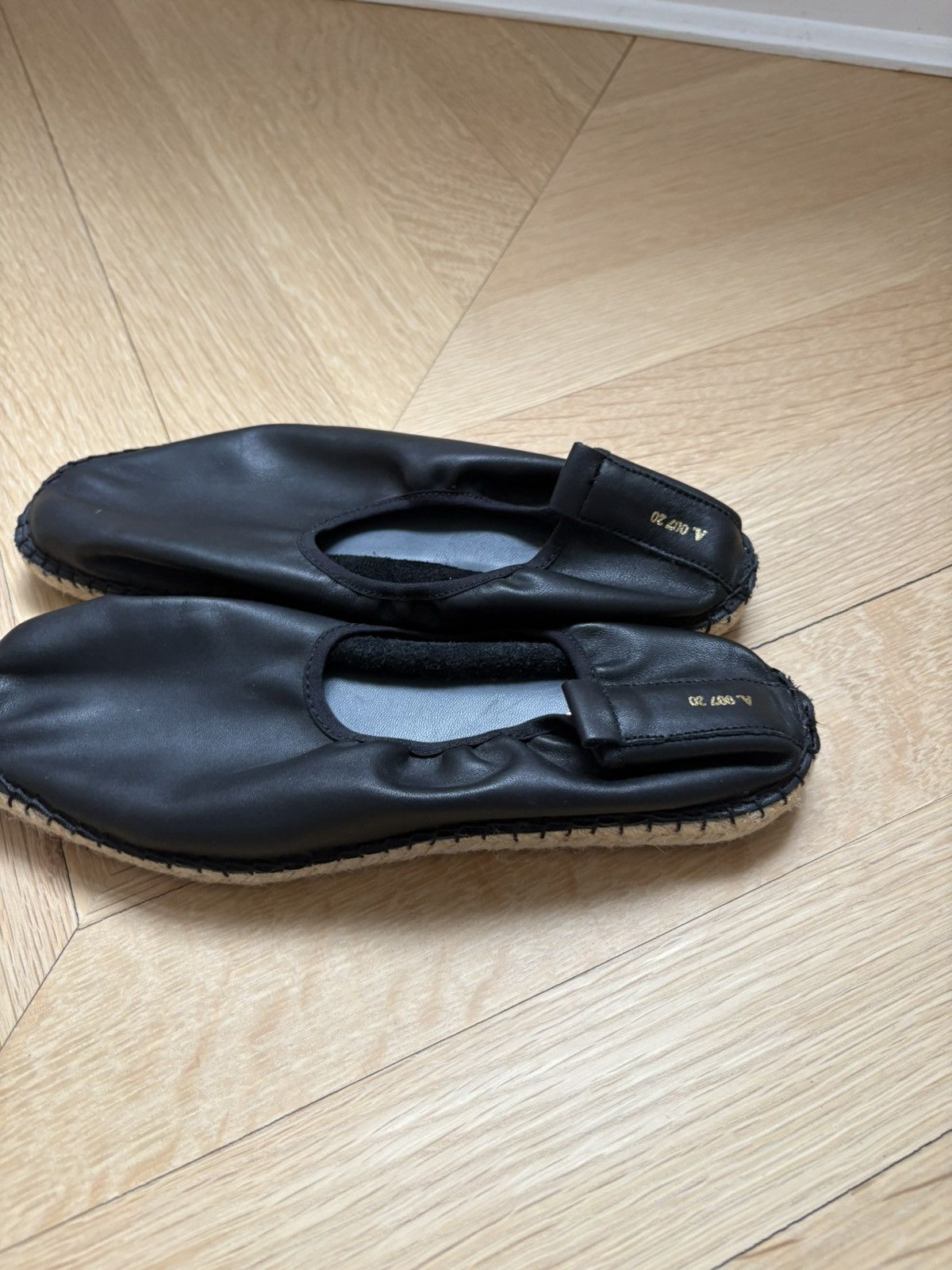 Other UNBRANDED BLACK LEATHER ESPADRILLES SIZE 40 Size US 10 / IT 40 - 4 Thumbnail