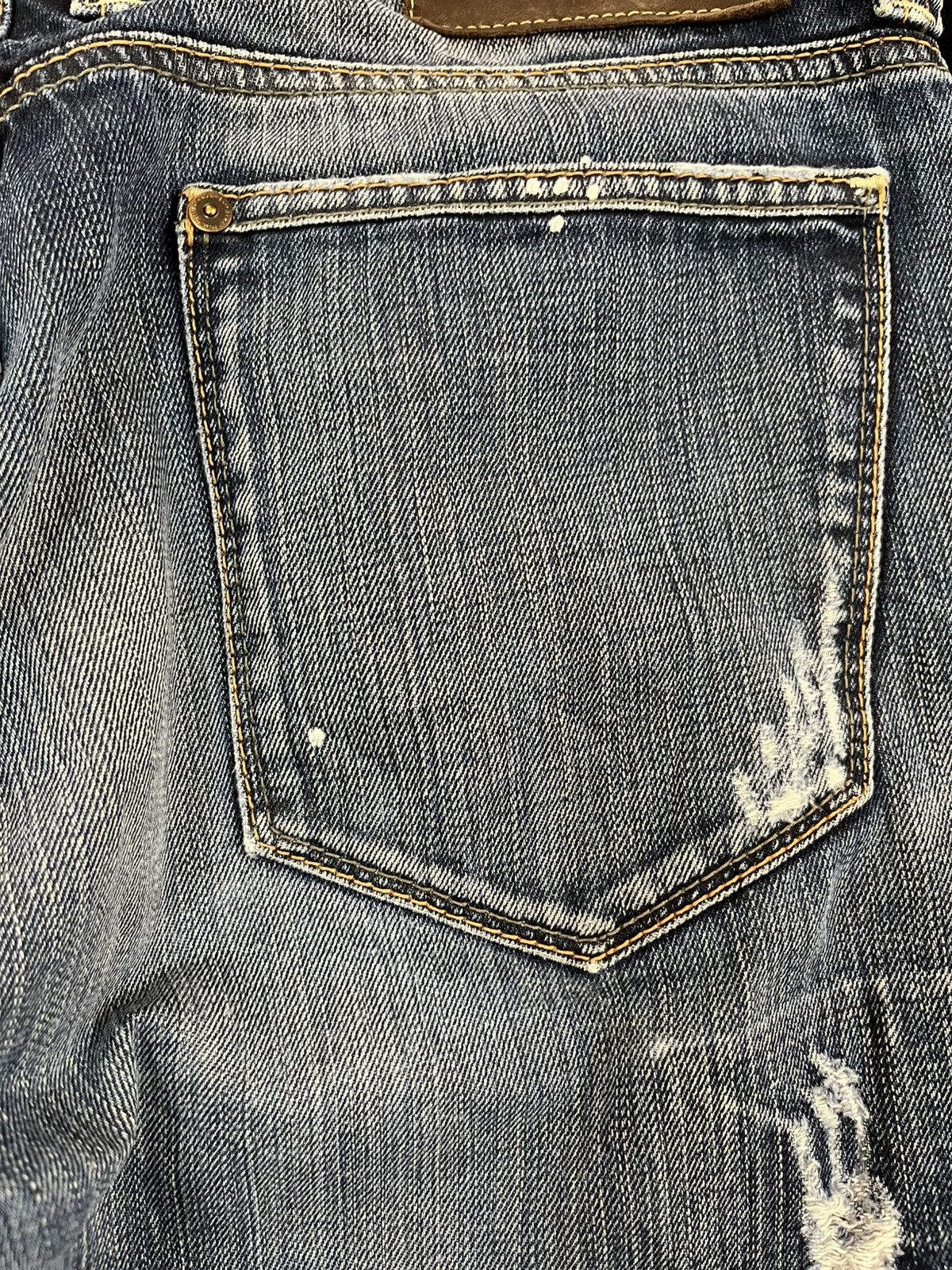 14th Addiction Vintage Benetton Regulare Ripped Grunge Distresses Denim Size US 34 / EU 50 - 16 Thumbnail