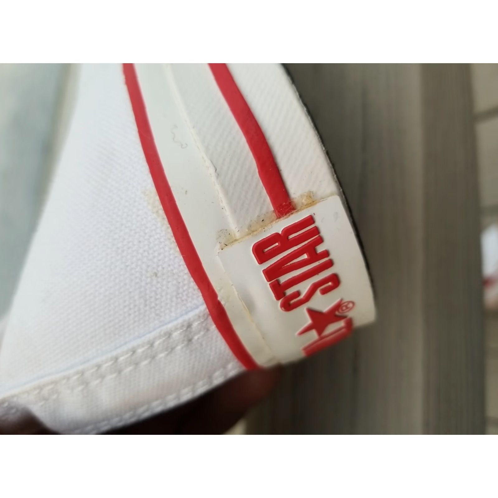 Converse Converse Chuck Taylor 70 High Top Sneakers Men’s 13 White Red Cap Toe Boom Box 2018 Modern Stars Size US 13 / EU 46 - 3 Thumbnail