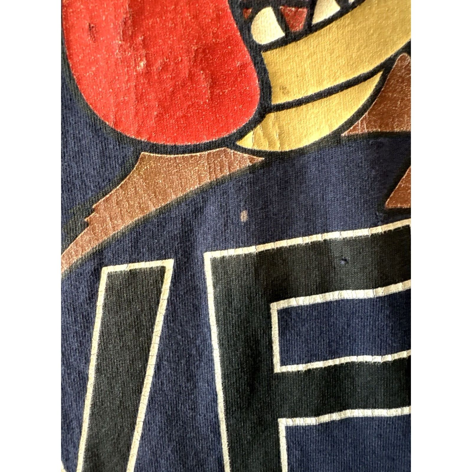 Vintage VINTAGE Looney Tunes T Shirt L Black Taz Tasmanian Devil 90s Cartoon USA Mens Size US L / EU 52-54 / 3 - 6 Thumbnail