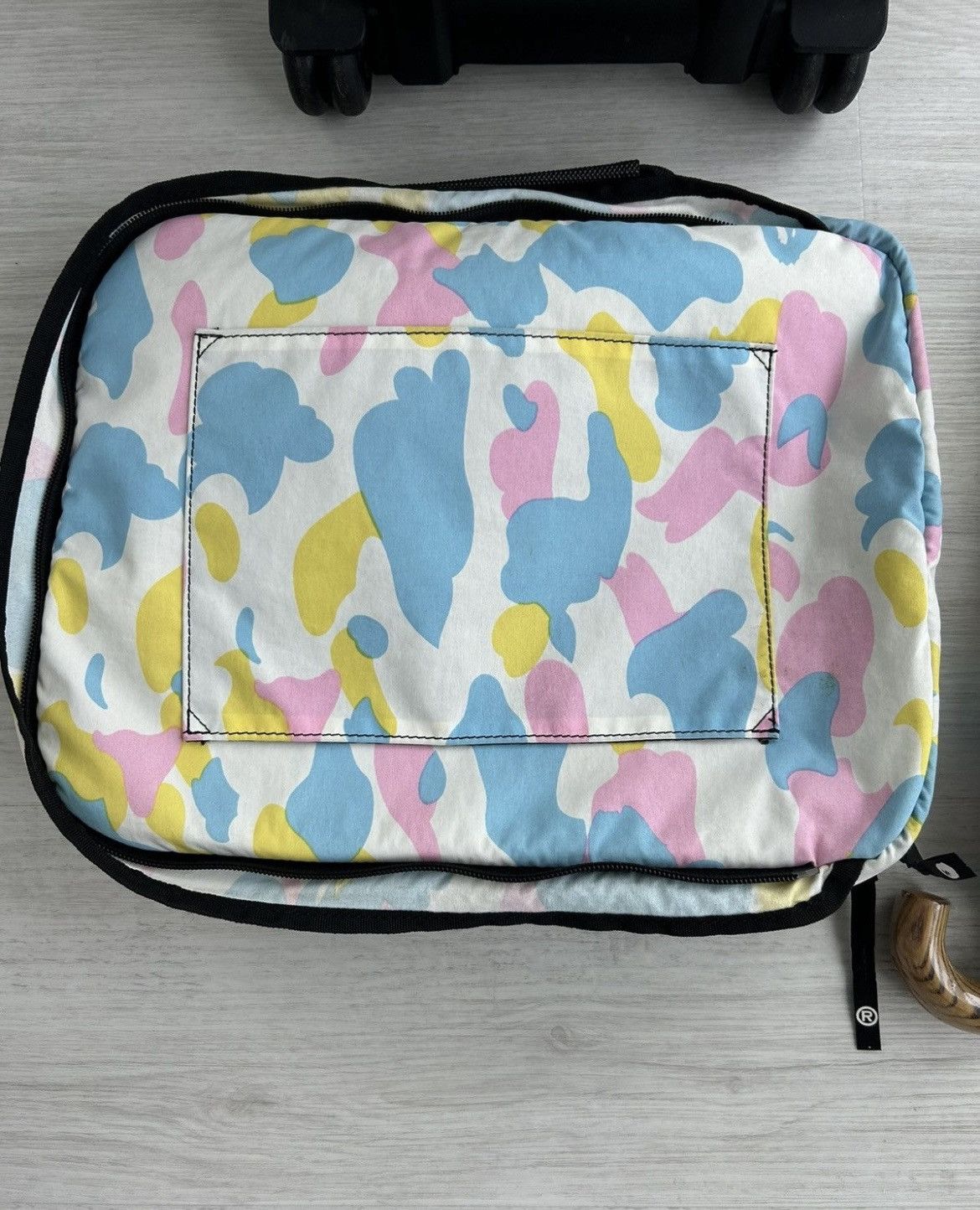 Bape VERY RARE OG 2006 A BATHING APE COTTON CANDY LUGGAGE Size ONE SIZE - 8 Thumbnail
