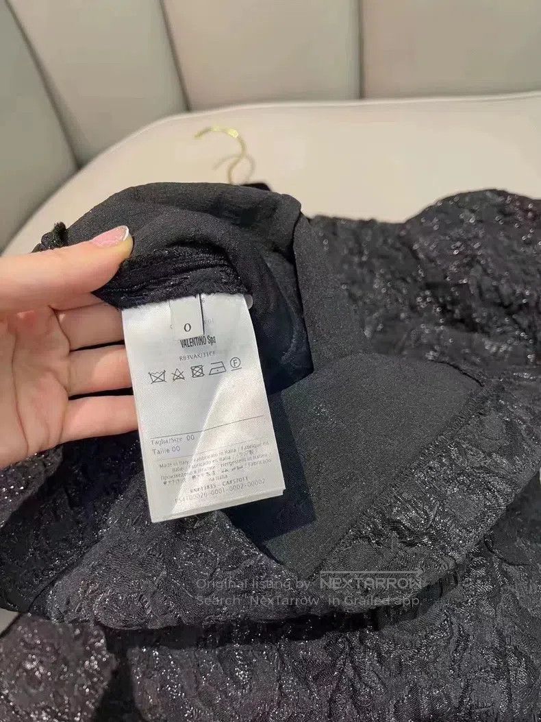 Valentino Valentino dress Size XS / US 0-2 / IT 36-38 - 5 Thumbnail