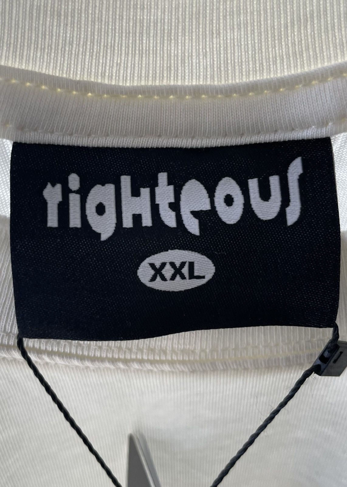 Vintage Vintage Tee from the brand We Are Righteous Size US XXL / EU 58 / 5 - 3 Thumbnail