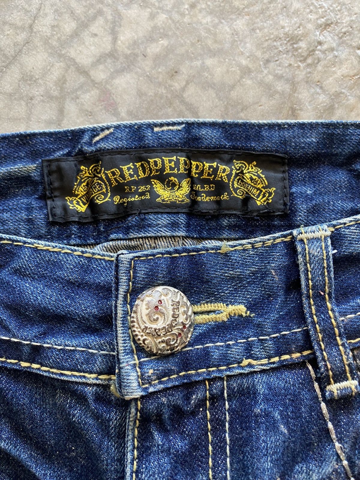 20471120 FLARE RED PEPPER JEANS ED HARDY STYLE EMBROIDERED JAPANESE Size US 31 - 7 Thumbnail