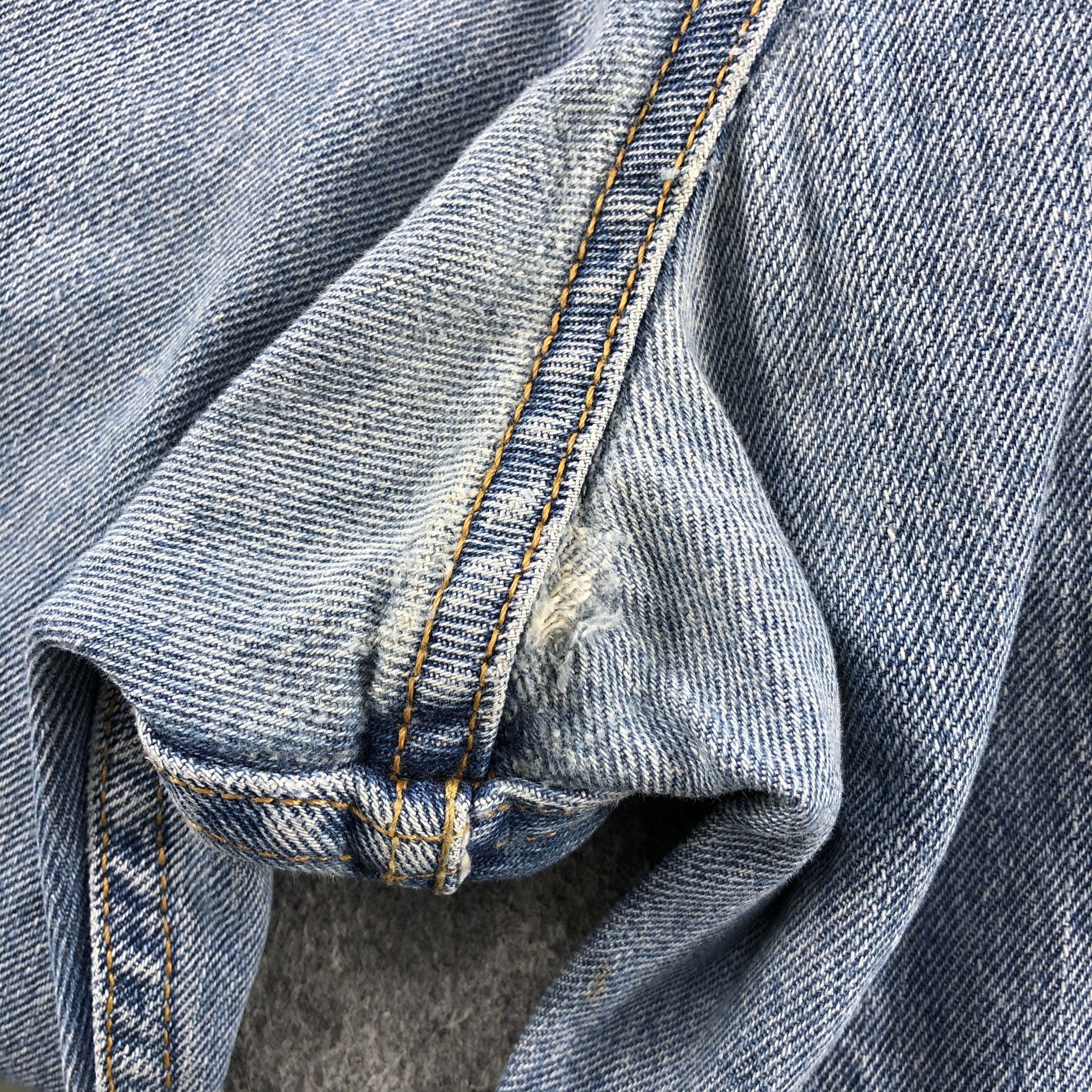 Levi's Vintage Light Wash Levis 550 Jeans-J1261 Size US 40 / EU 56 - 8 Thumbnail