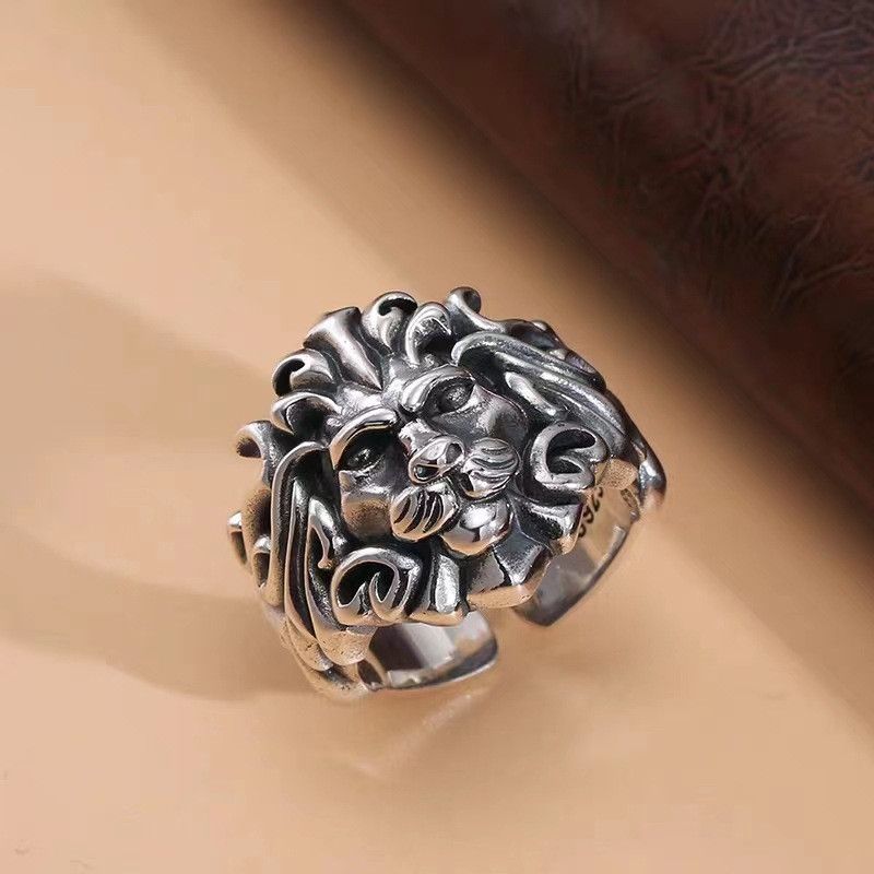 Jewelry Men's Bold Punk Lion Ring Size ONE SIZE - 1 Thumbnail