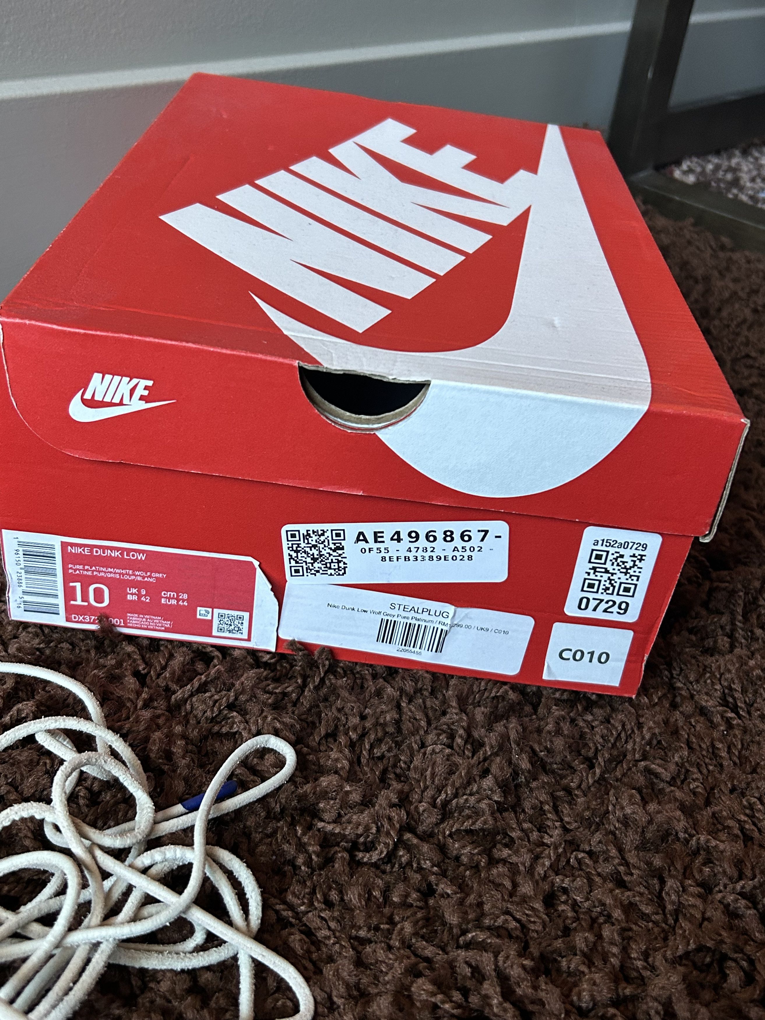 Nike DUNK LOW PURE PLATINUM/WHITE-WOLF GREY Size US 10 / EU 43 - 10 Thumbnail