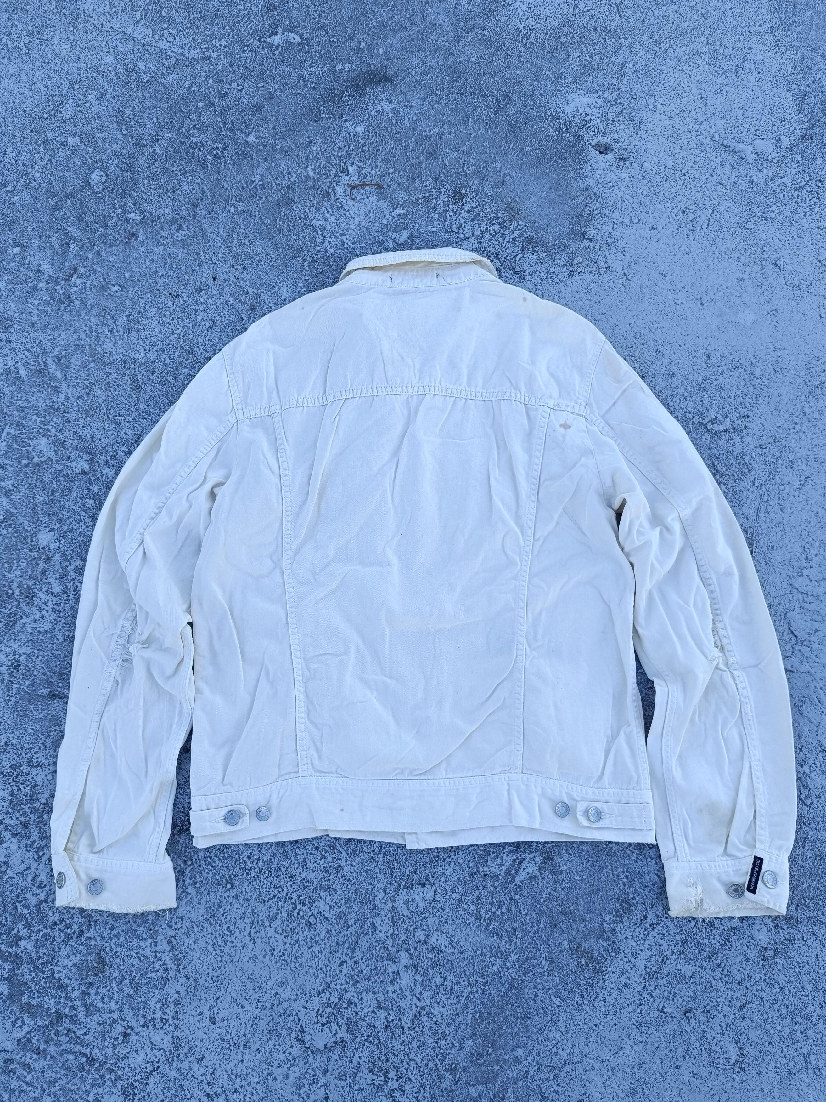 Dolce & Gabbana DOLCE & GABBANA distressed denim jacket Size US M / EU 48-50 / 2 - 5 Thumbnail