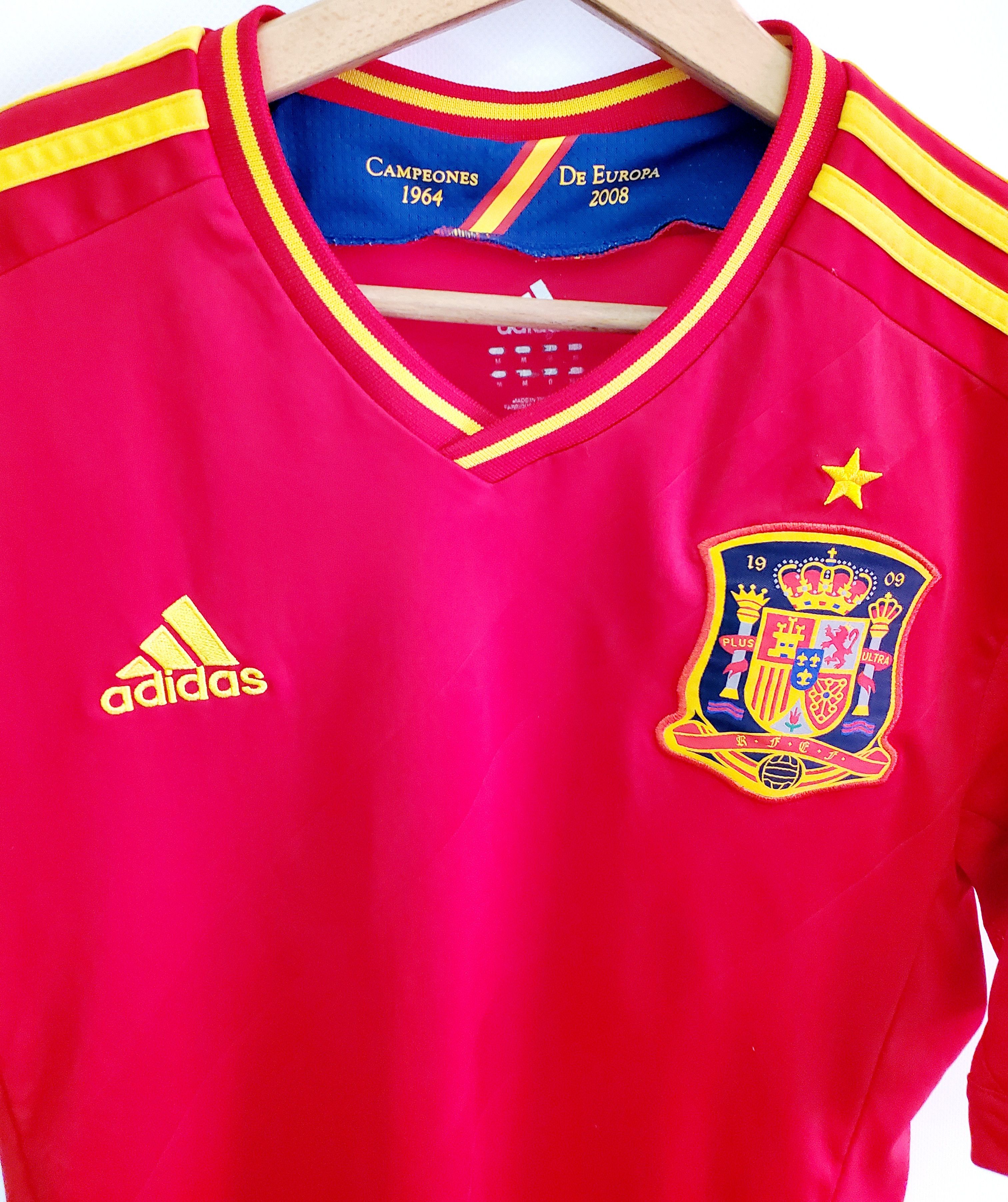 Adidas SPAIN NATIONAL TEAM 2012-13 HOME jersey ideal condition M Size US M / EU 48-50 / 2 - 2 Thumbnail