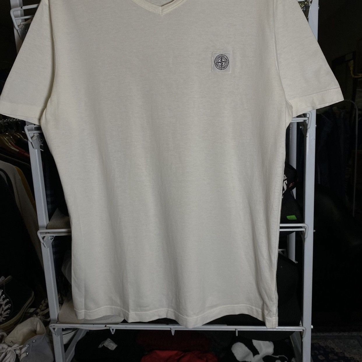 Stone Island Stone Island White V-Neck Compass Patch T-Shirt Size US XL / EU 56 / 4 - 4 Thumbnail