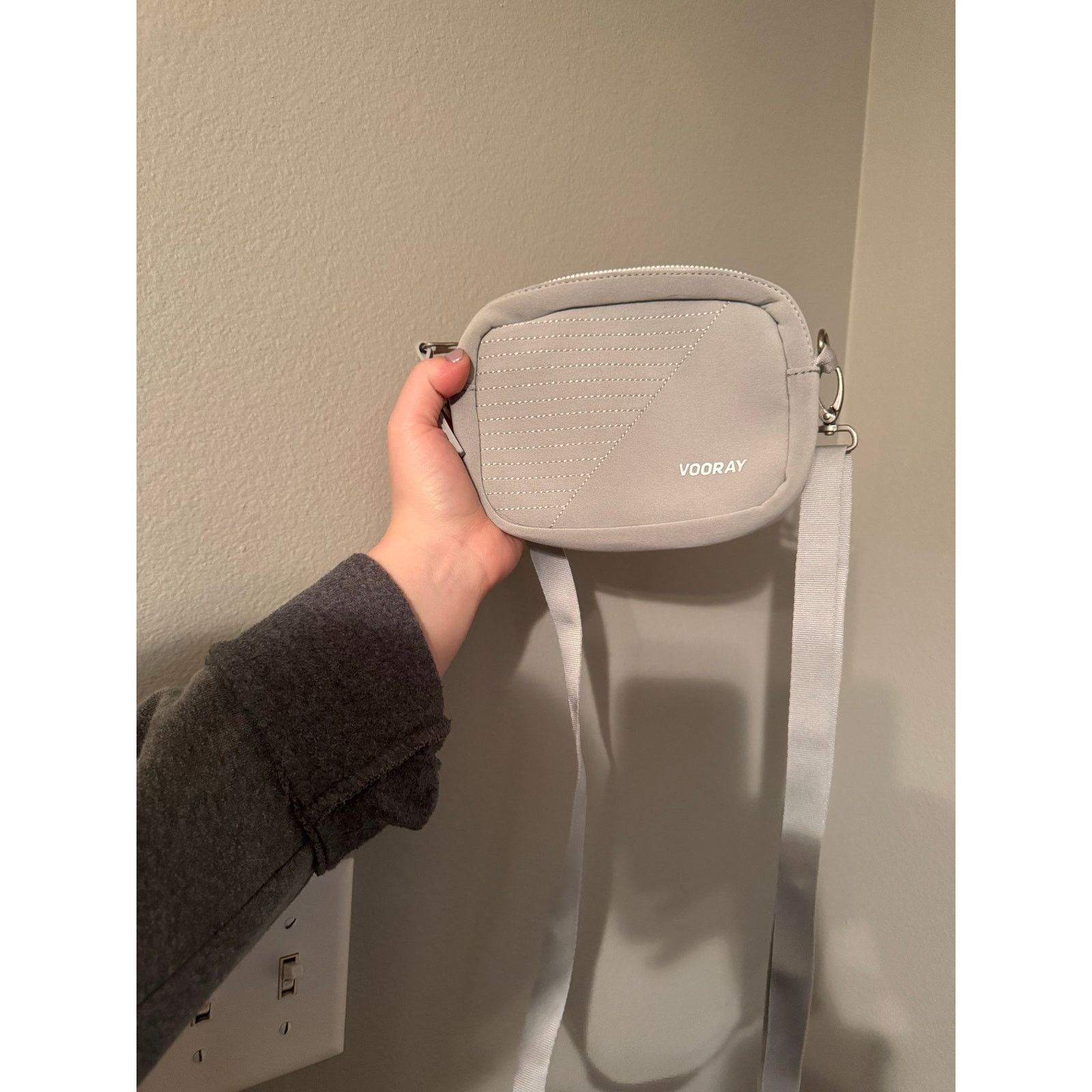 Other Vooray Sidekick Neoprene Light Grey Crossbody Bag Purse Size ONE SIZE - 2 Thumbnail