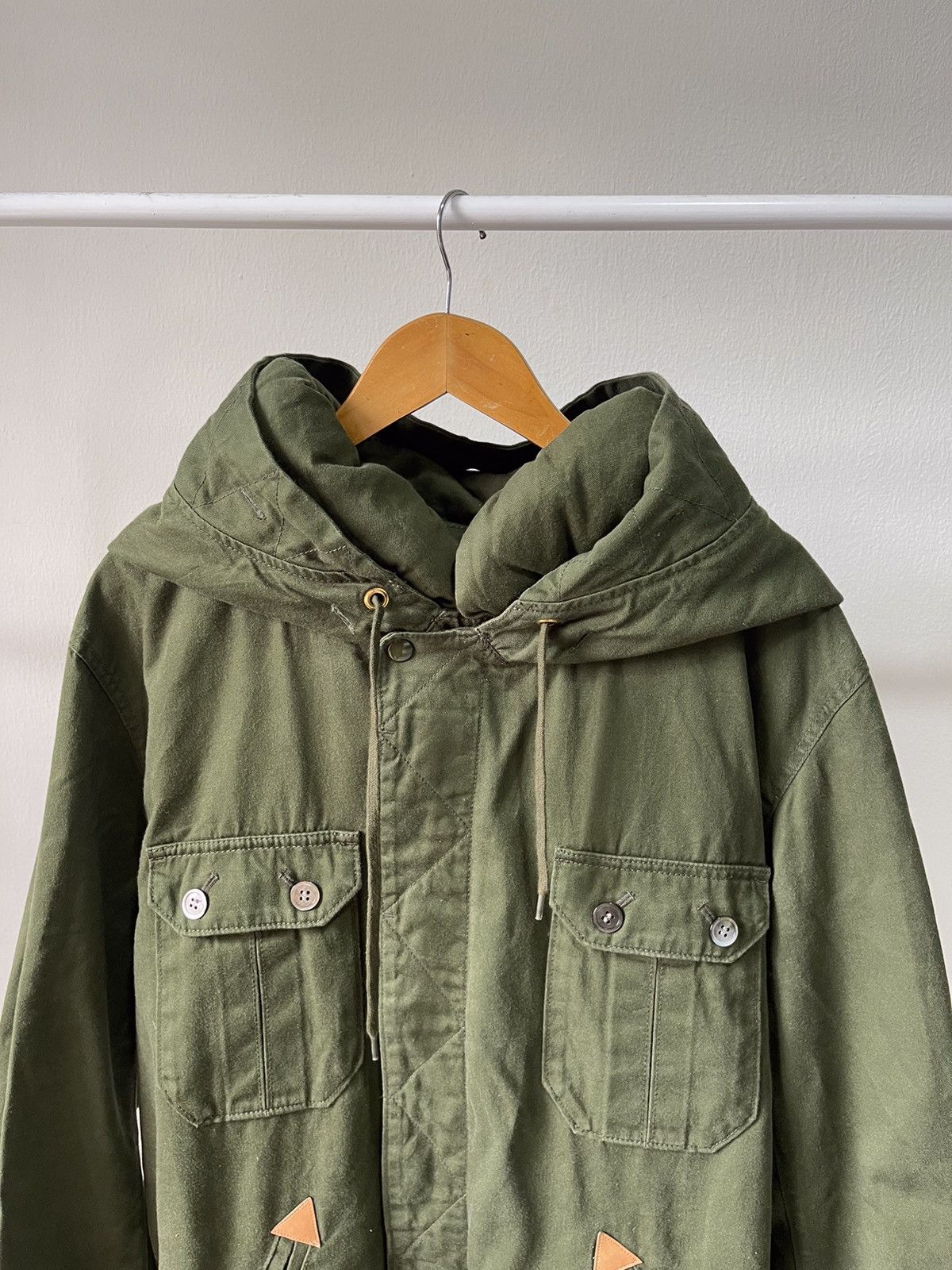 Issey Miyake × mercibeaucoup 2000s Mercibeaucoup Neck Pillow Army Green Parka Size US L / EU 52-54 / 3 - 5 Thumbnail