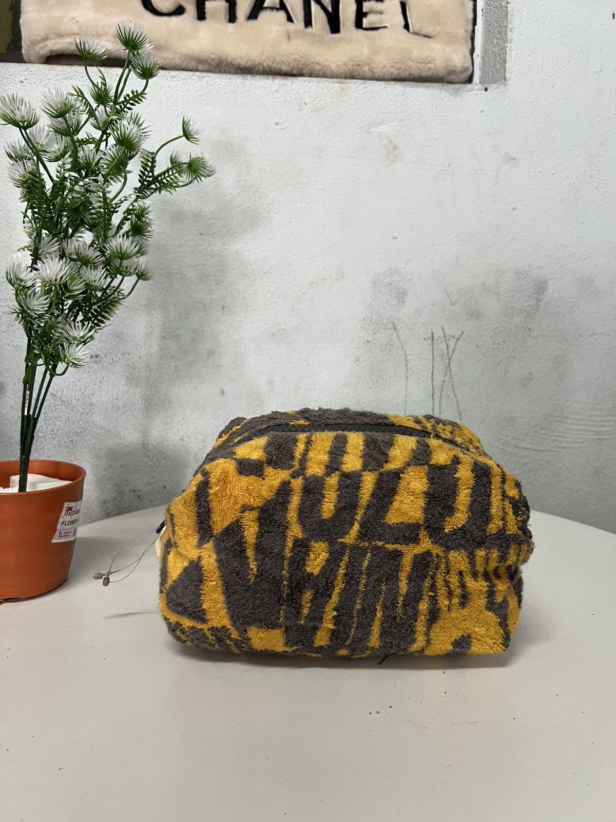 Vintage × Vivienne Westwood RARE VIVIENNE WESTWOOD TOWEL POUCH Size ONE SIZE - 1 Thumbnail