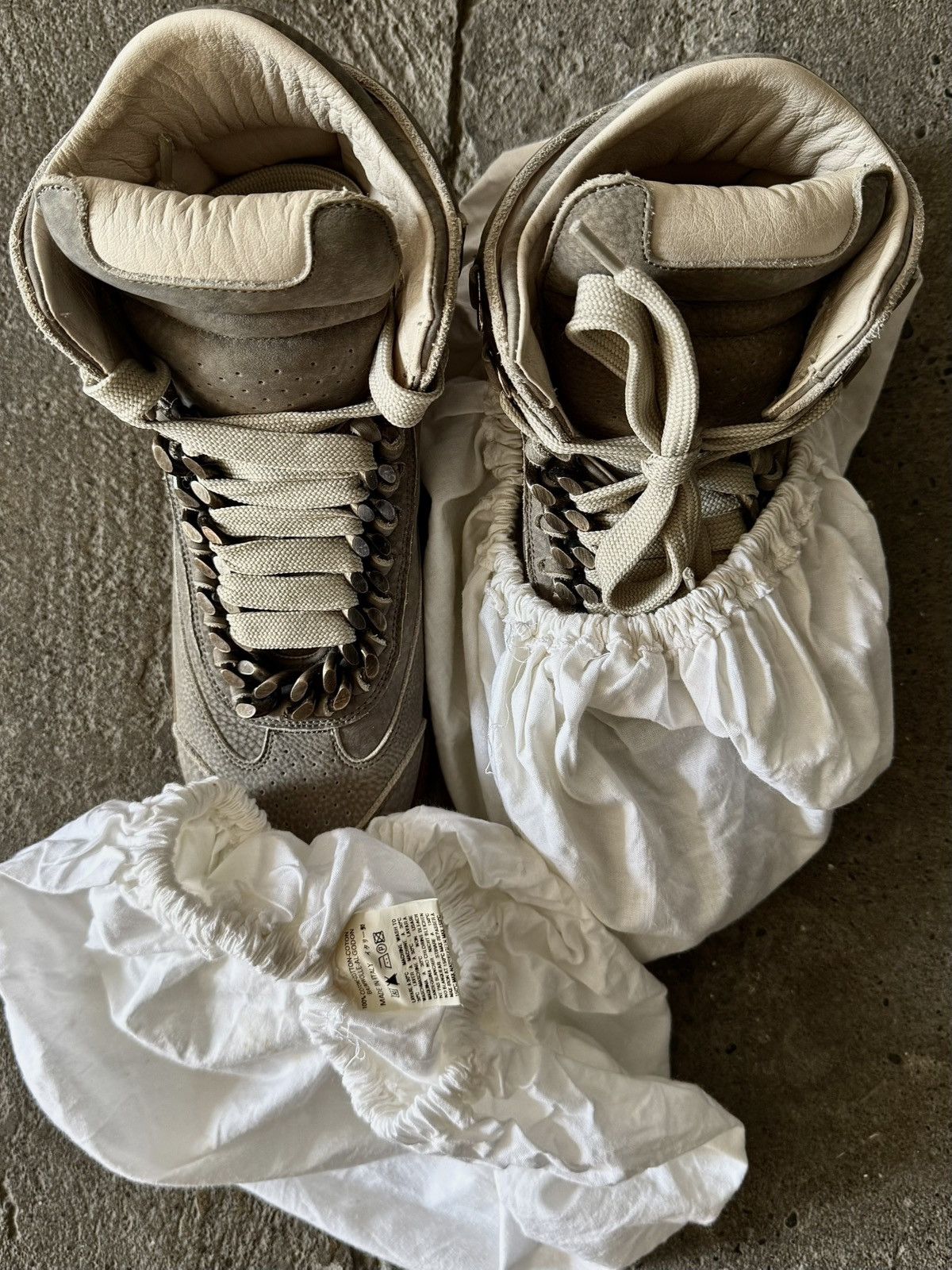 Maison Margiela Maison Margiela - FW11 - Bulldog Chain High Top Sneaker Size US 8 / EU 41 - 19 Thumbnail