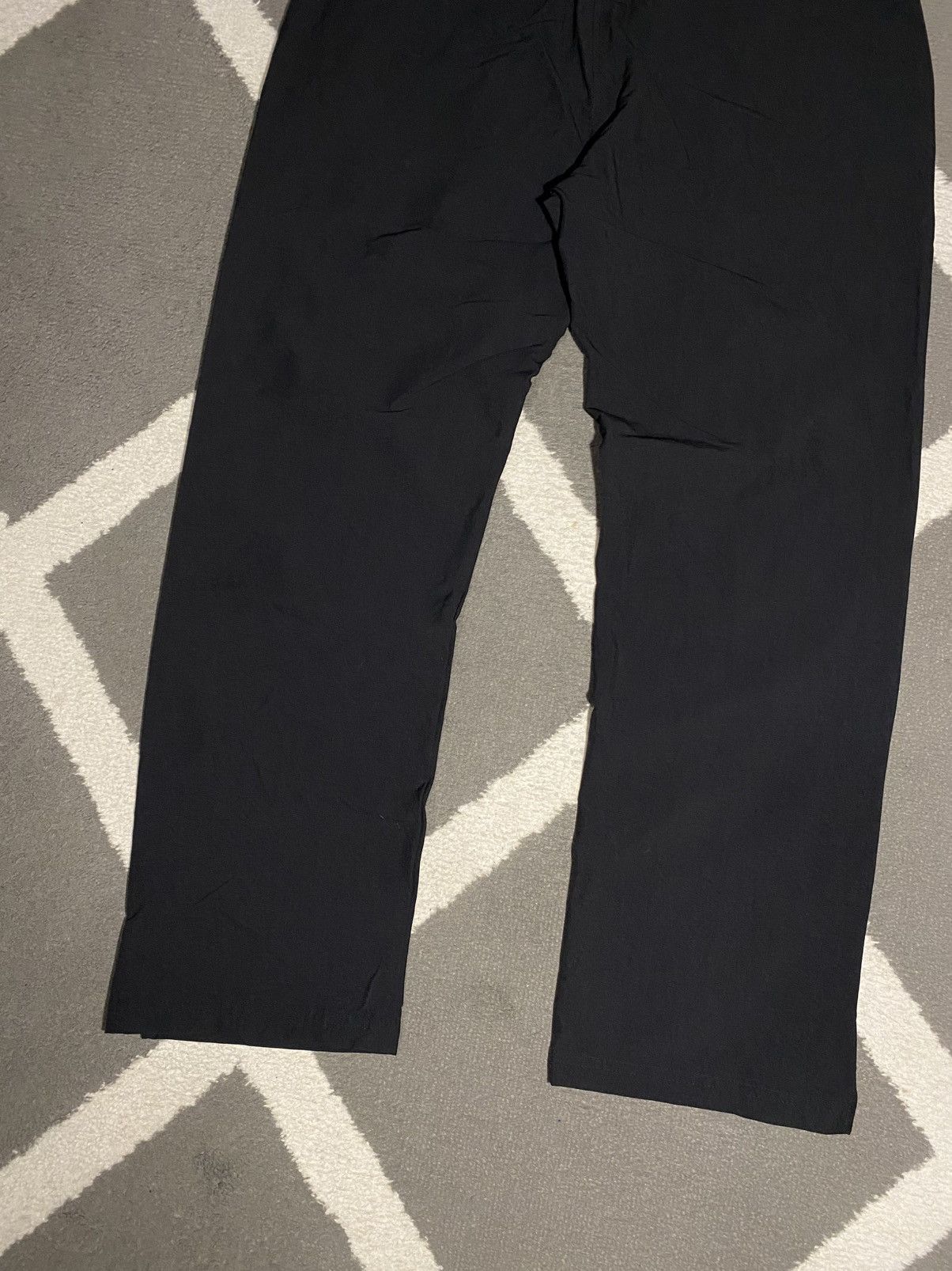 Oakley × Vintage Oakley Nylon Straight Fit Classic Logo Pants Trousers Black Size US 34 / EU 50 - 10 Thumbnail