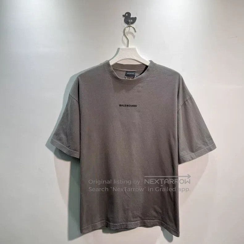 Balenciaga Balenciaga Short-sleeve with embroidered letter logo on th Size US L / EU 52-54 / 3 - 1 Thumbnail