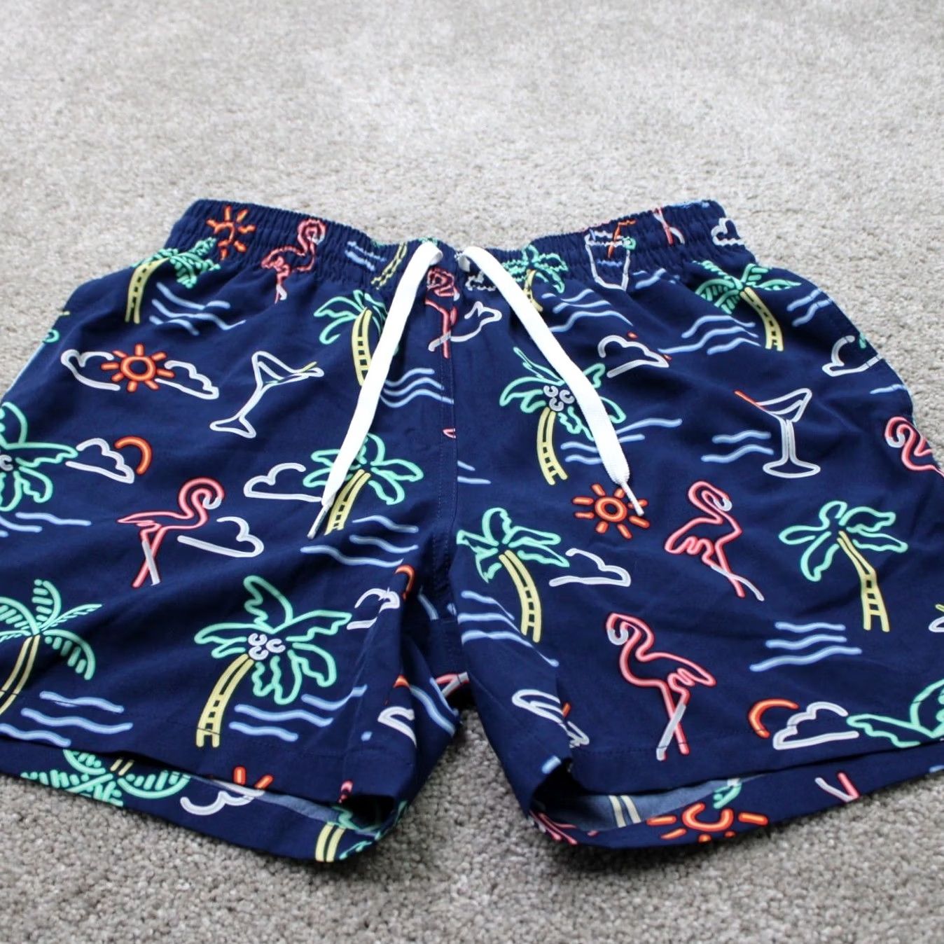 Chubbies Chubbies Swim Trunks Men Small Blue Lined Neon Palm Tree Flamingos w/5.5" inseam Size US 29 - 2 Thumbnail