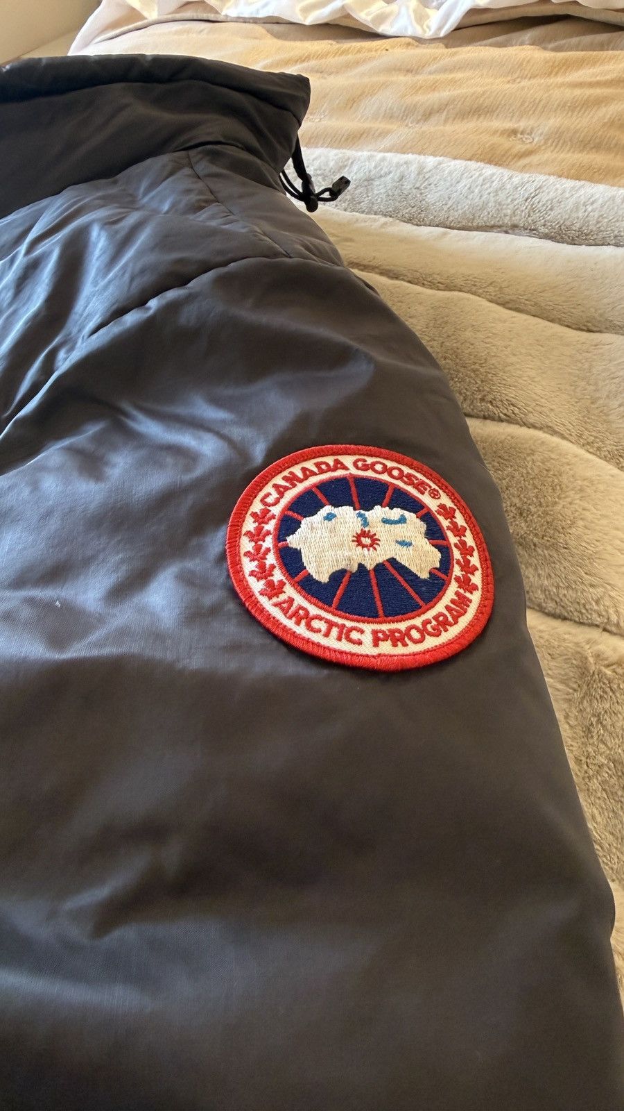 Canada Goose Canada Goose HyBridge Light Jacket Size US M / EU 48-50 / 2 - 2 Thumbnail
