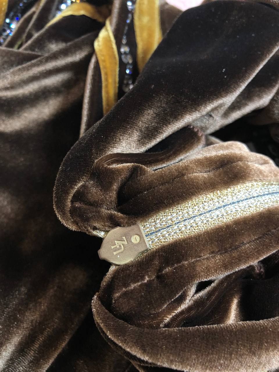 Dolce & Gabbana Dolce & Gabbana Brown Velour Rhinestone Logo Hoodie Size M / US 6-8 / IT 42-44 - 11 Thumbnail