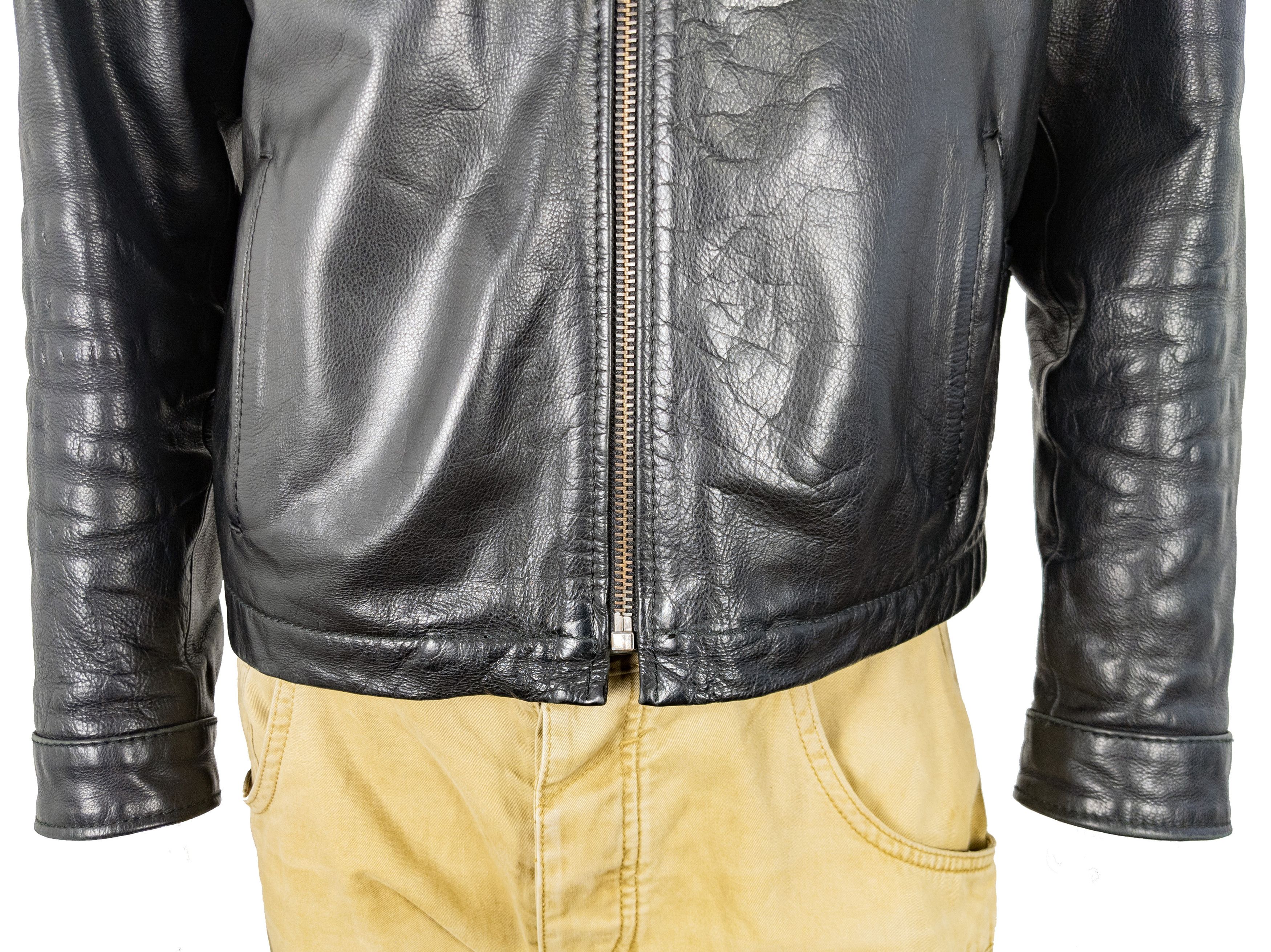 Chevignon Vintage Chevignon mens black leather jacket, Pilot size L Size US L / EU 52-54 / 3 - 9 Thumbnail