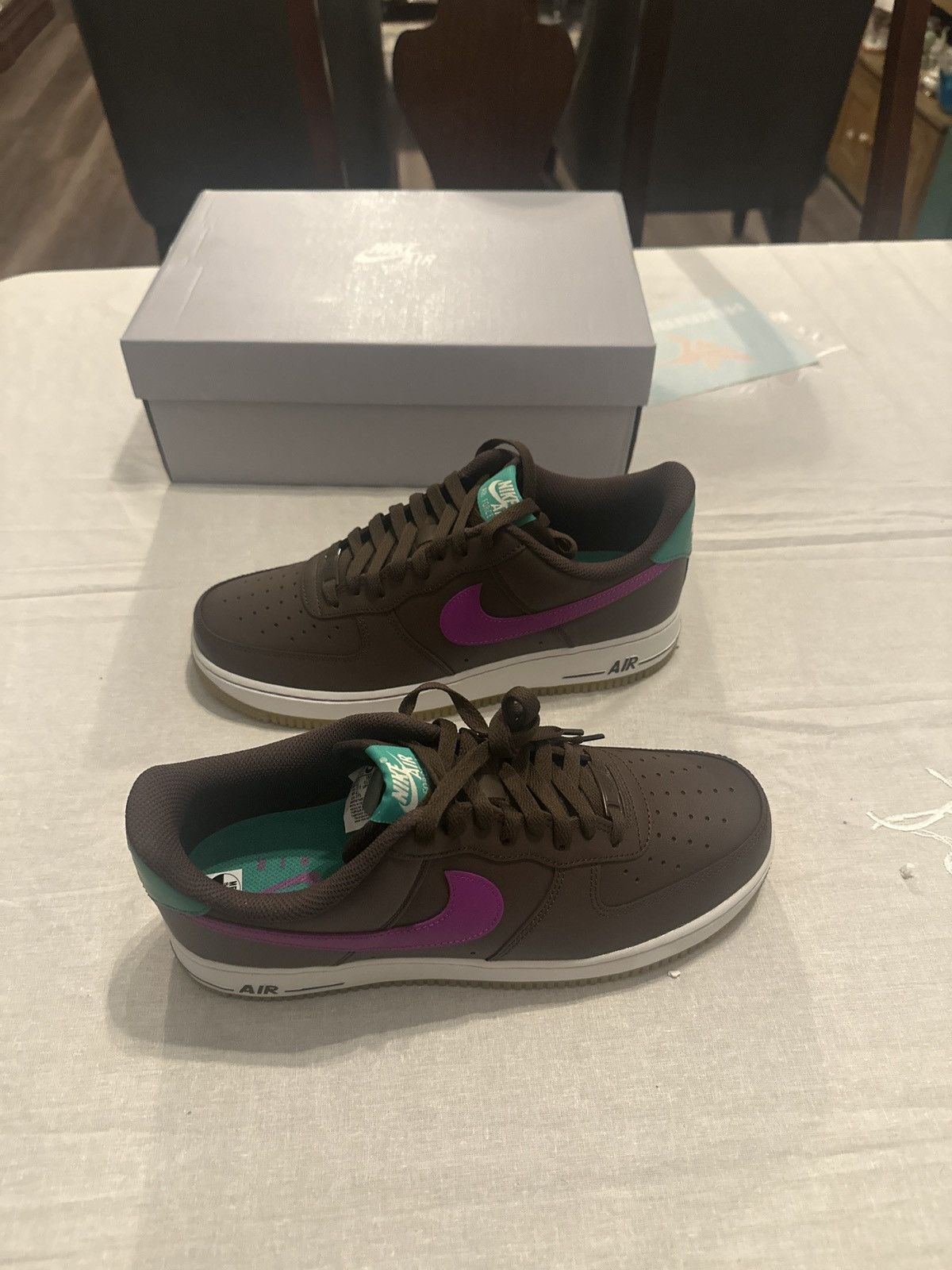 Nike Air Forces 1 '07 Baroque Brown/Vivid Purple