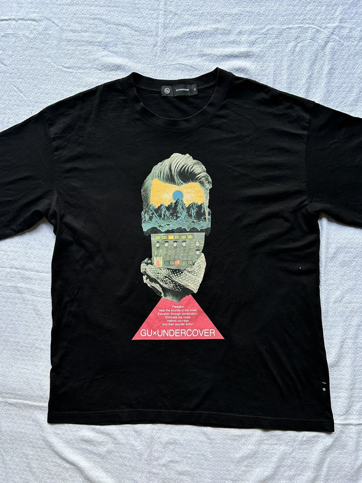 GU × Jun Takahashi × Undercover 💸BINDINGOFFER💸GU x UNDERCOVER Tee Size US XL / EU 56 / 4 - 3 Thumbnail