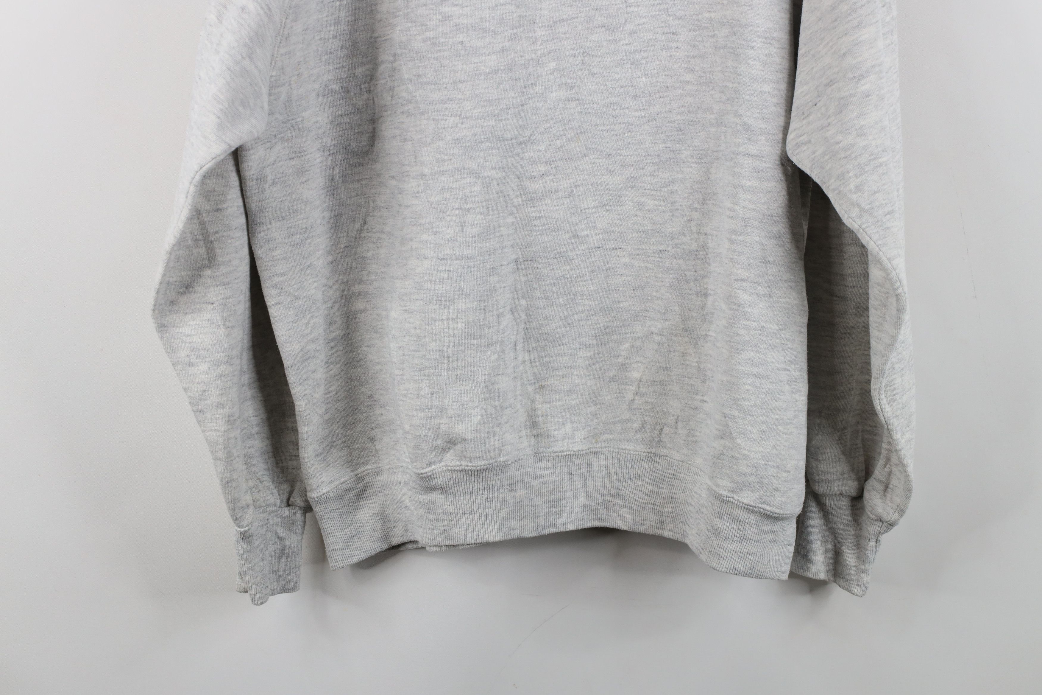 Vintage Vintage 90s Buena Vista Track and Field Sweatshirt Gray USA Size US L / EU 52-54 / 3 - 14 Thumbnail