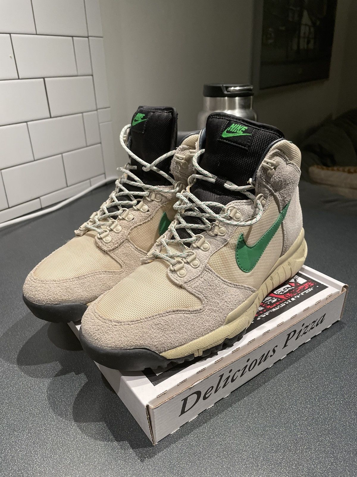 Nike Nike ACG Lava Dunk Hi Custom Victory Green Size 10 Grailed