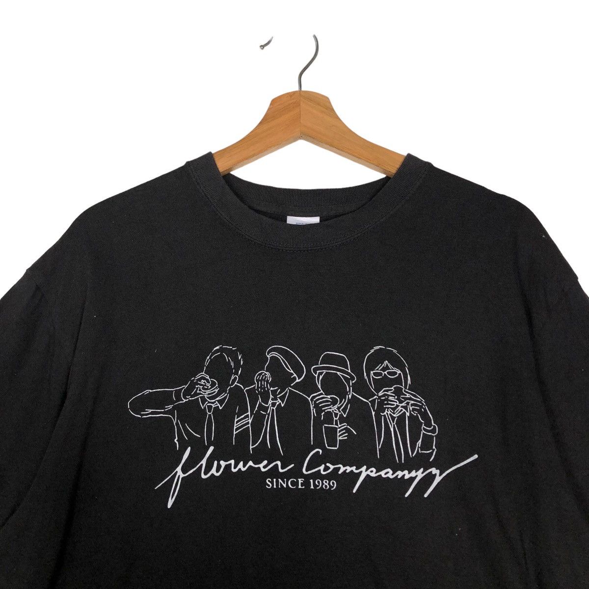 Band Tees 🔥Vtg Band Tees Big Logo Flower Company Since 1989 Size US L / EU 52-54 / 3 - 4 Thumbnail