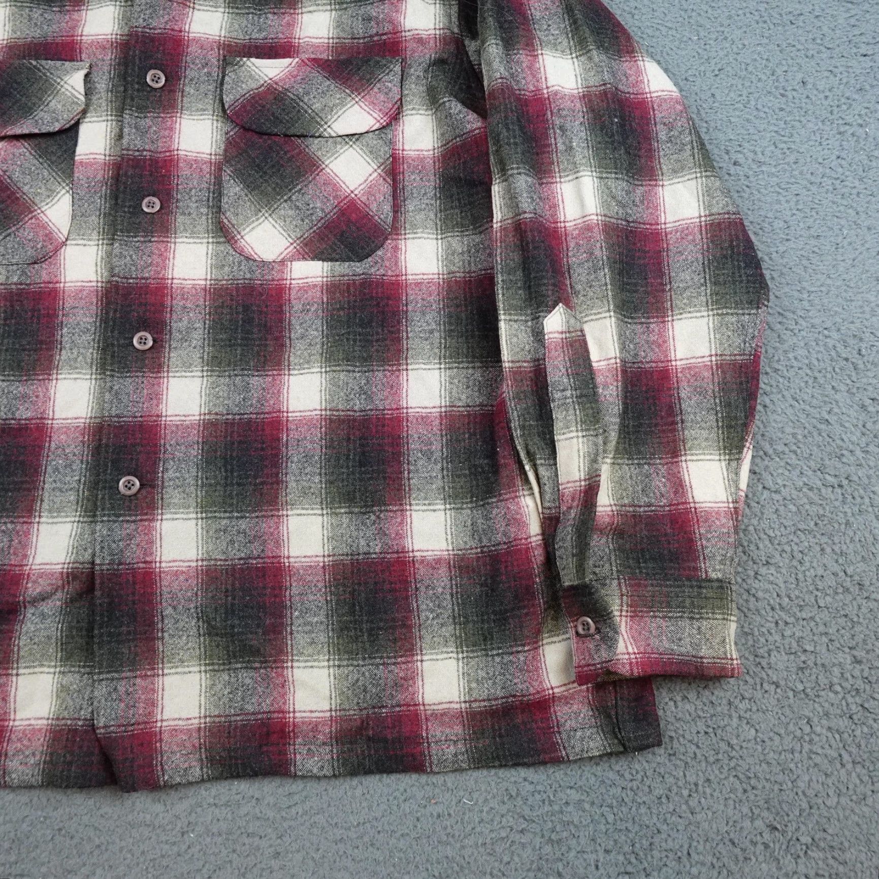 Pendleton VINTAGE Pendleton Loop Collar Shirt Mens XL Red Tartan Plaid Wool Button Up Size US XL / EU 56 / 4 - 2 Thumbnail