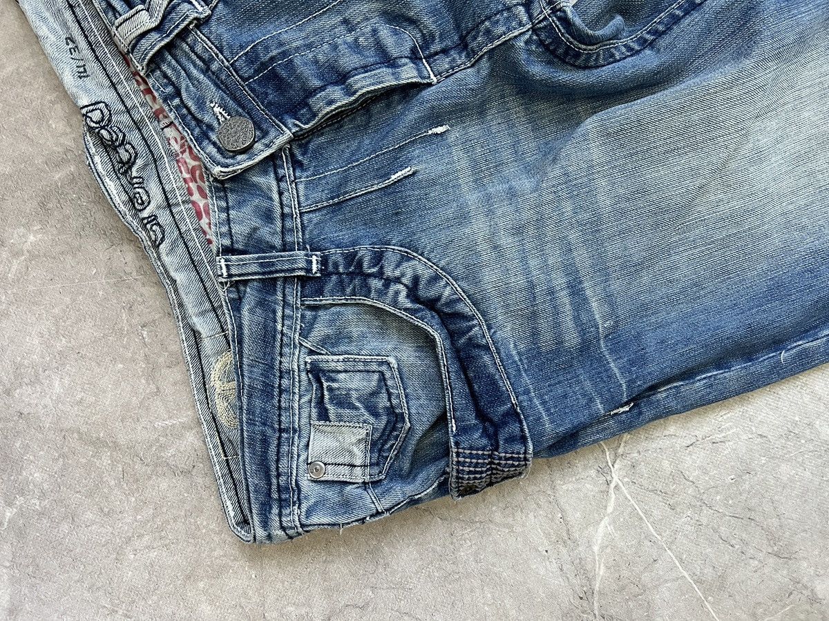 Vintage Blue Denim Jeans skater hype true religion style