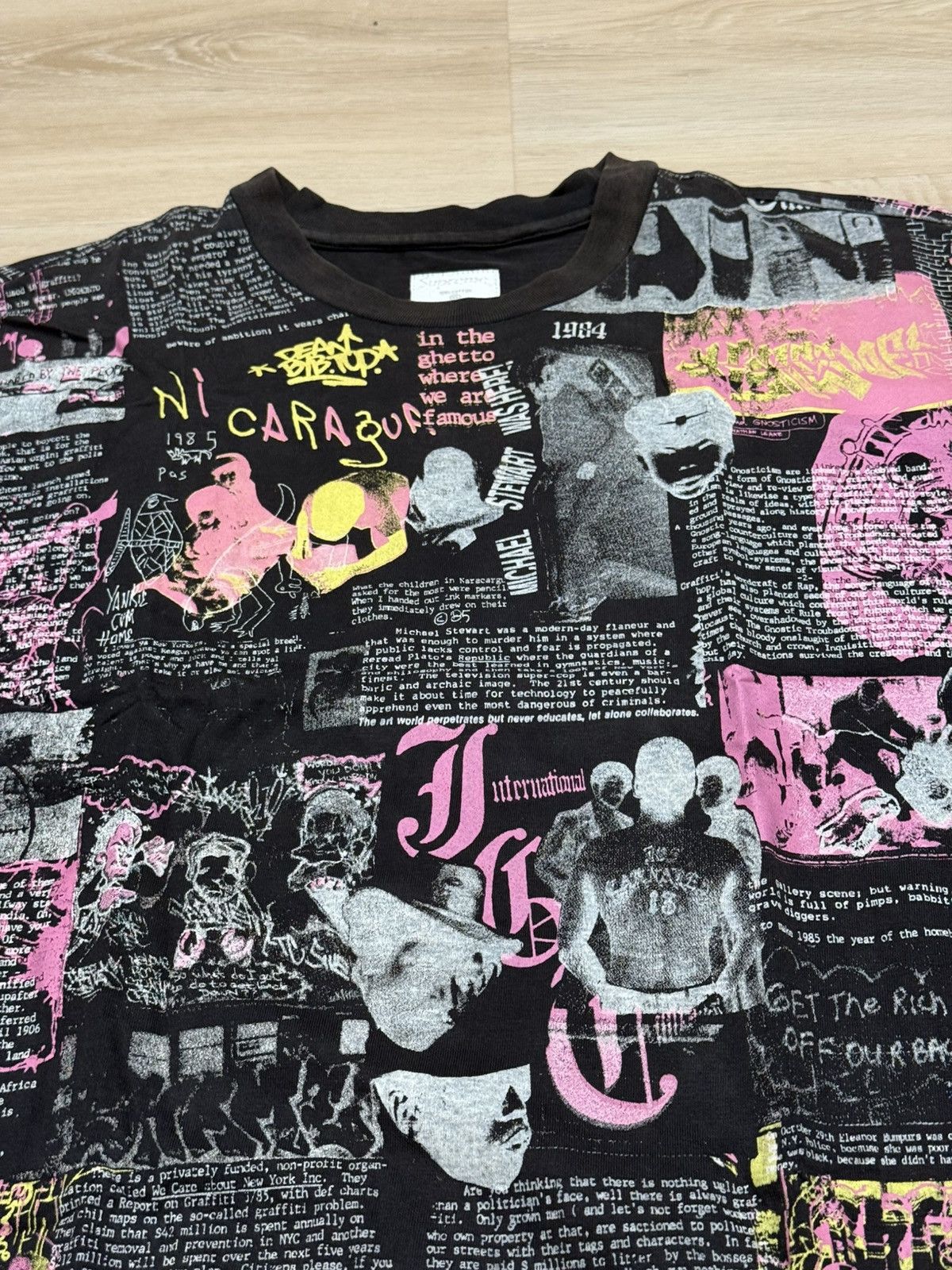 Supreme Supreme 2006 Phase 2 Tee Size US XL / EU 56 / 4 - 7 Thumbnail