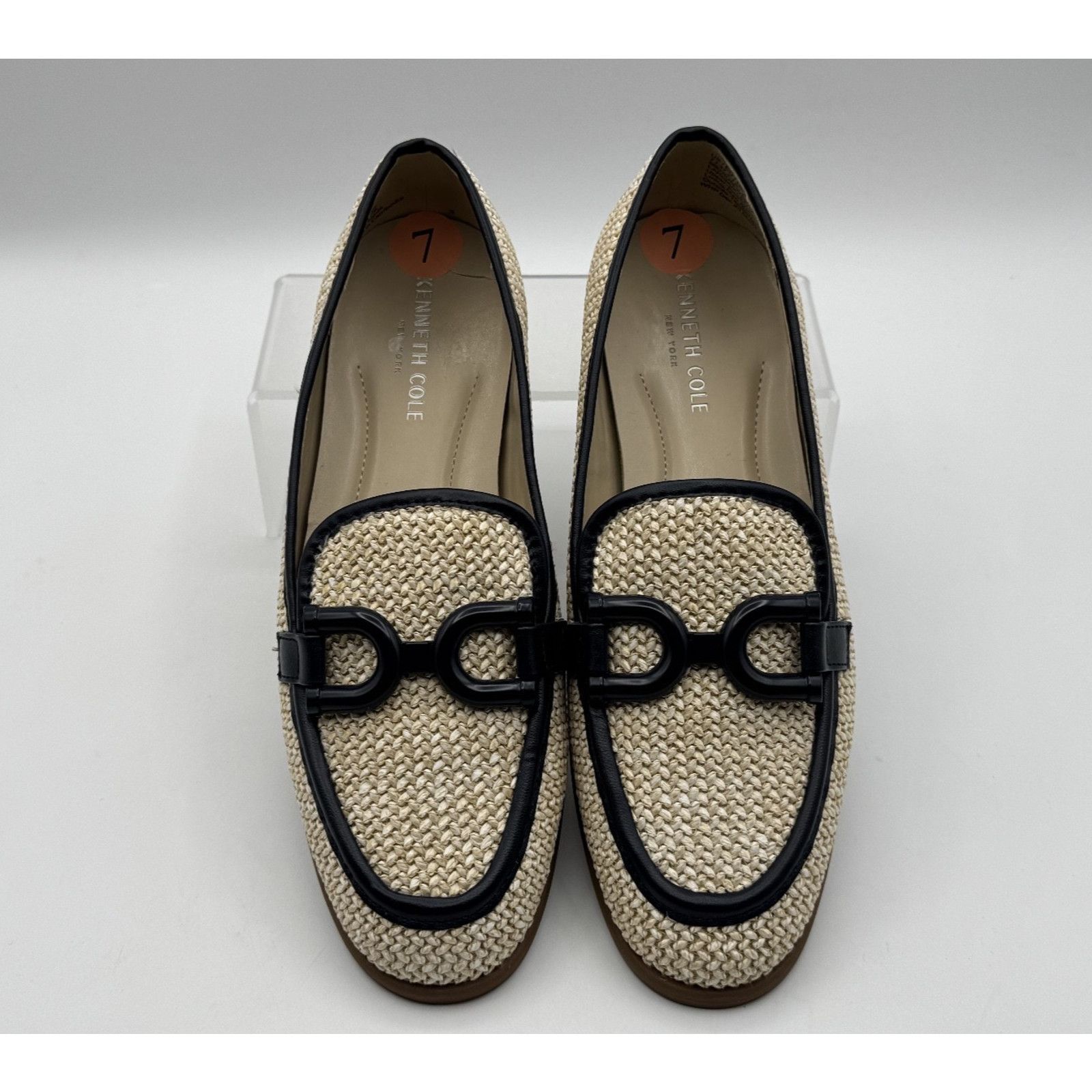 Kenneth Cole Kenneth Cole Women's Linda Bit Loafer Cream/Beige Size 7M Size US 7 / IT 37 - 2 Thumbnail