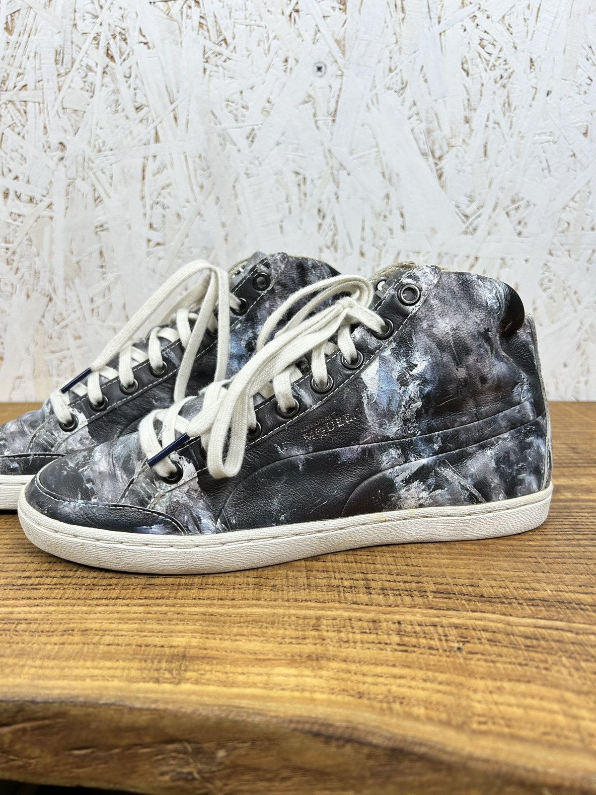 Alexander McQueen Alexander Mcqueen x Puma Ice Print 2011 Sneakers FR39 Size US 8 / IT 38 - 1 Thumbnail