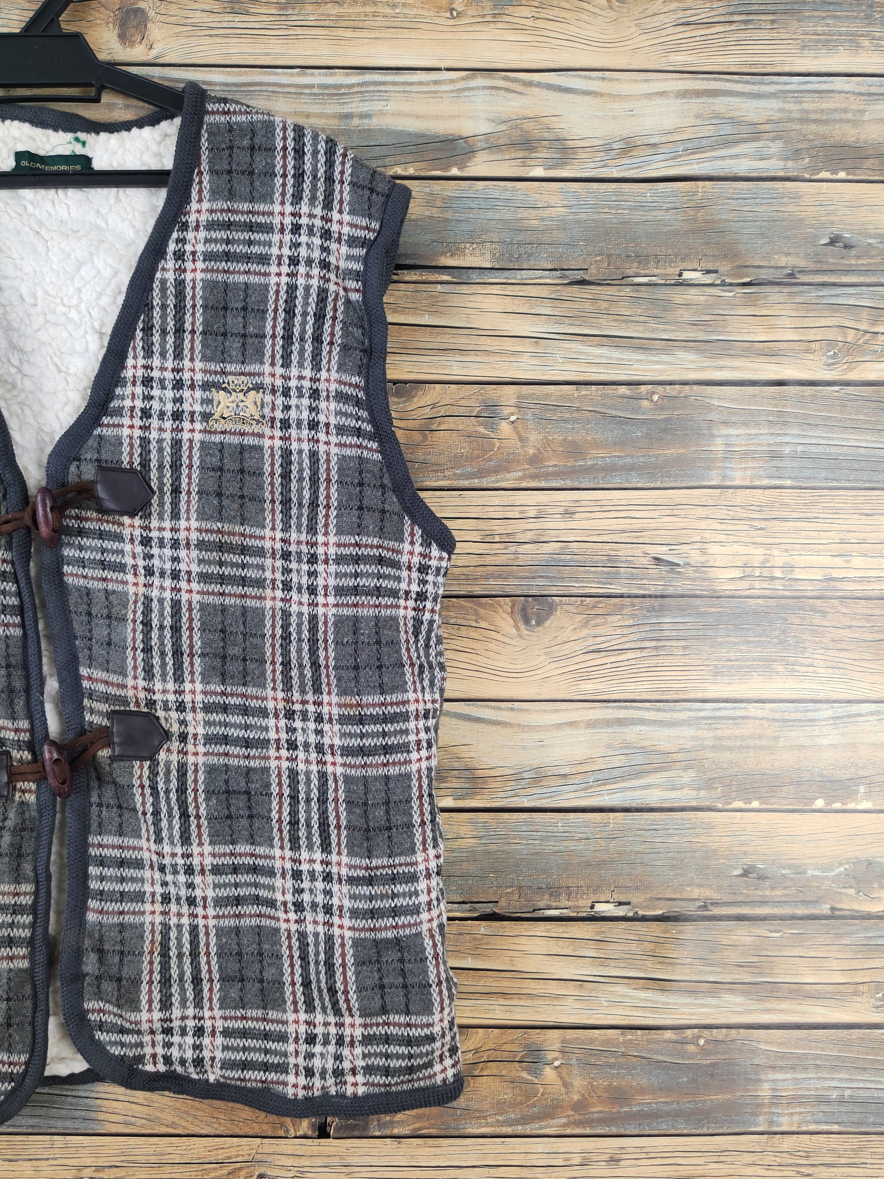 Japanese Brand × Vintage Vintage Furr Old Memories Dark Gray Vests Size US L / EU 52-54 / 3 - 5 Thumbnail