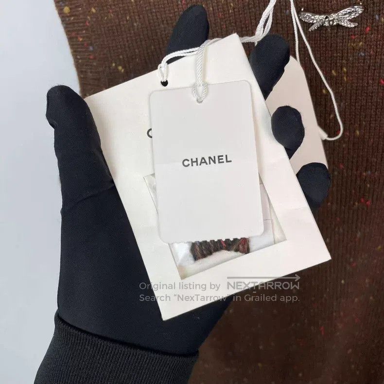 Chanel Chanel Rhinestone bow knitted vest Size S / US 4 / IT 40 - 5 Thumbnail