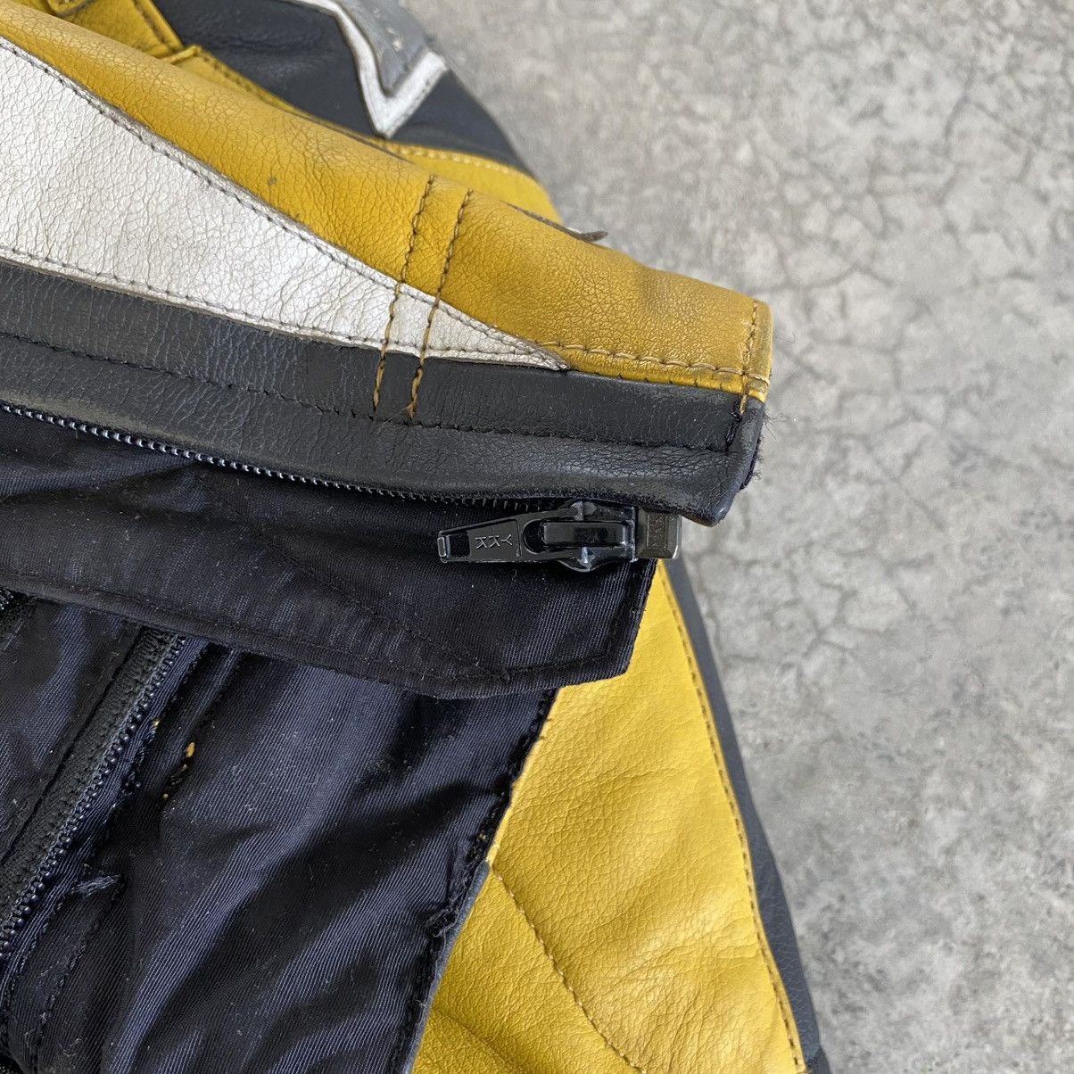 Hein Gericke Vintage Hein Gericke Boxy Dirty Moto Leather Jacket Size US M / EU 48-50 / 2 - 20 Thumbnail
