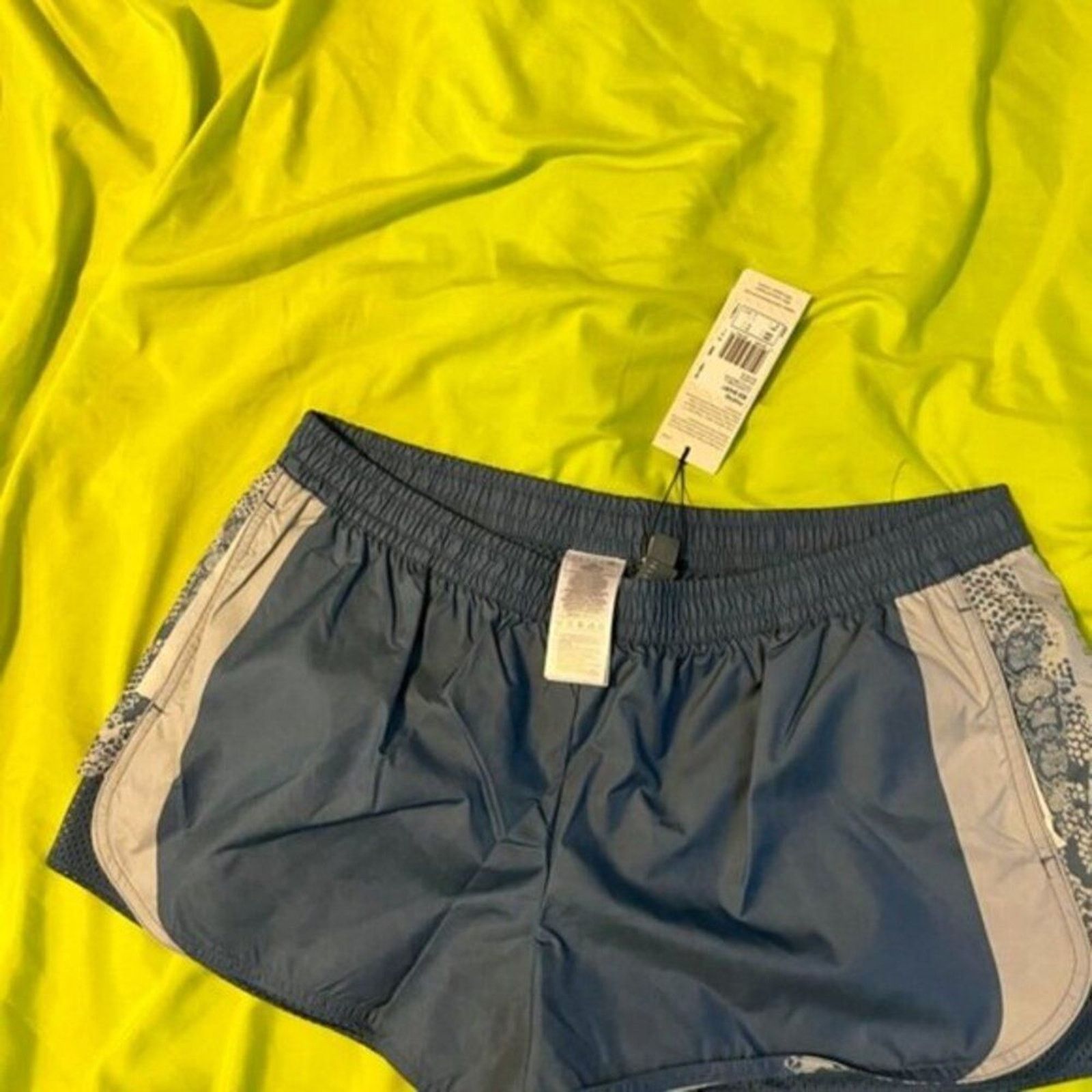 Adidas × Stella McCartney Adidas by Stella McCartney running shorts state Blue L Size 32" / US 10 / IT 46 - 5 Thumbnail