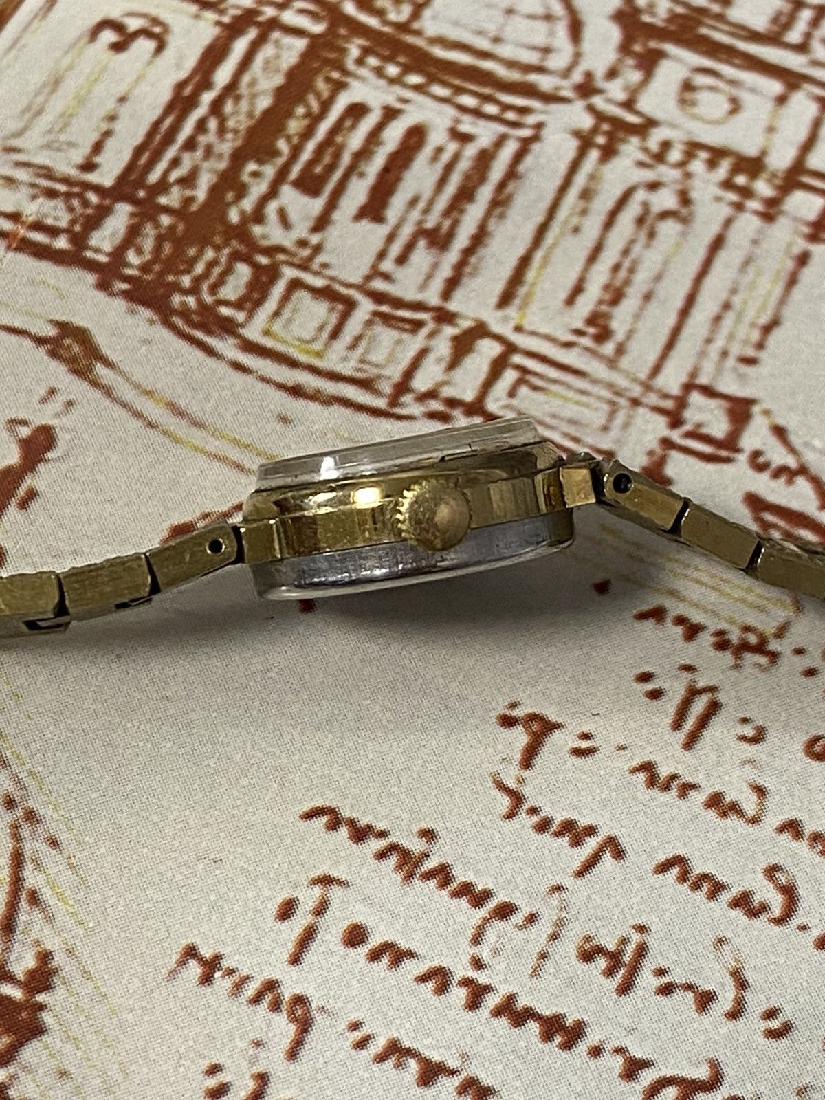 Japanese Brand Vintage Chaika USSR Watch Very Rare Retro Futuristic Size ONE SIZE - 6 Thumbnail