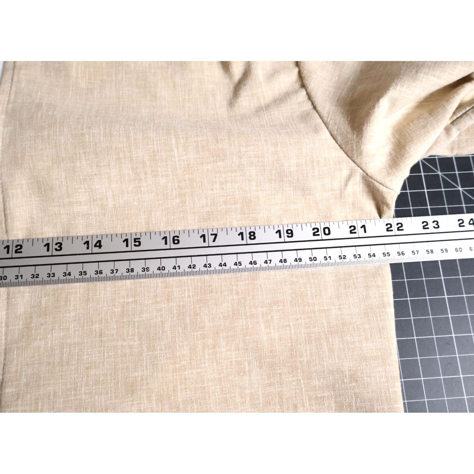 JCPenney VTG J. C. Penney Zip Shirt Mens Large Beige 70s Style California Styled in California Pullover? No, it's a zip-up button-front shirt. Size US L / EU 52-54 / 3 - 5 Thumbnail