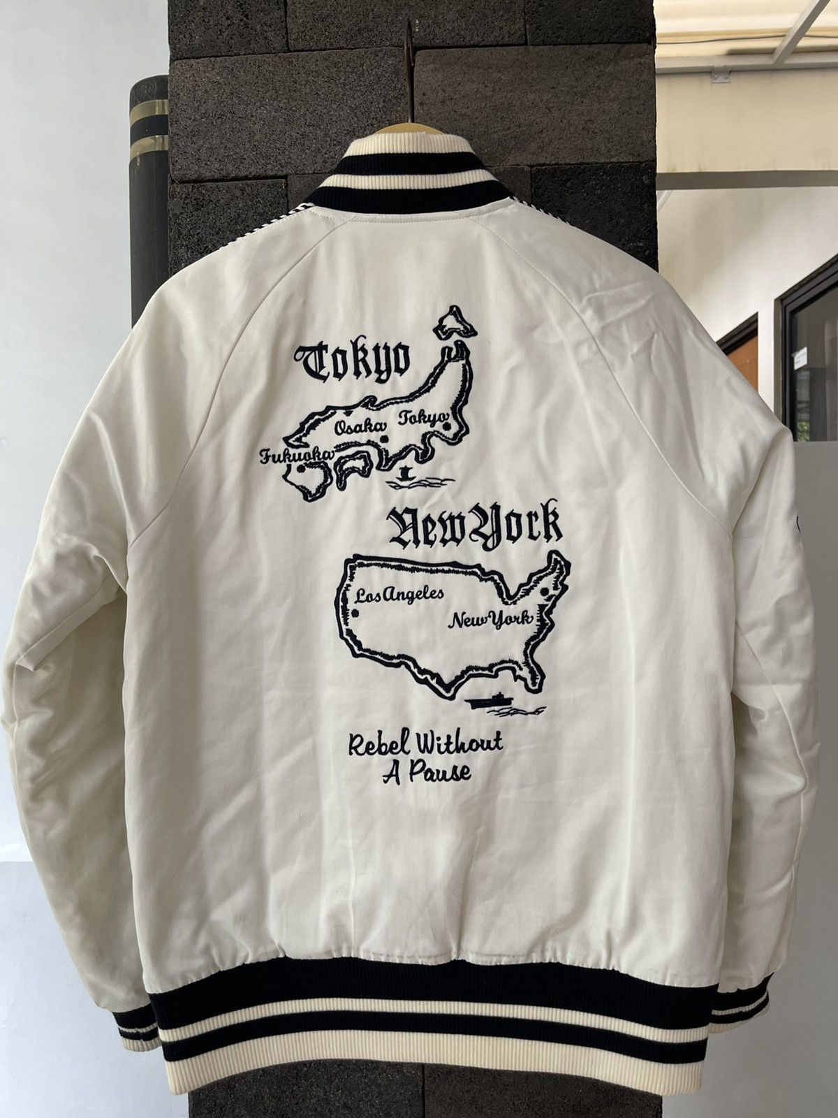 Neighborhood × Supreme Supreme x NBHD 2006 Stadium Jacket Size US M / EU 48-50 / 2 - 1 Thumbnail
