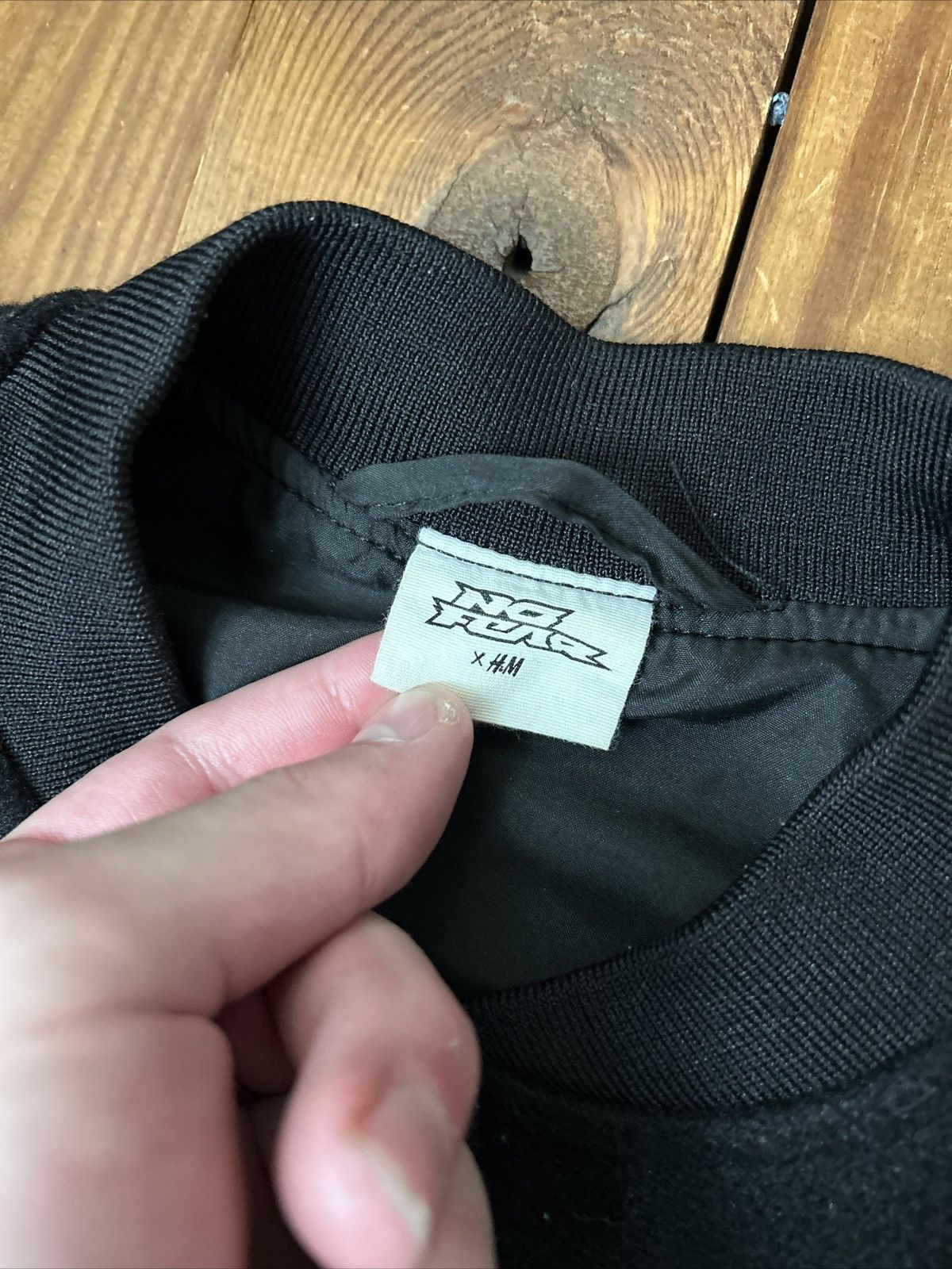 H&M × No Fear No Fear x H&M Oversized Black Varsity Bomber Jacket Size US M / EU 48-50 / 2 - 3 Thumbnail