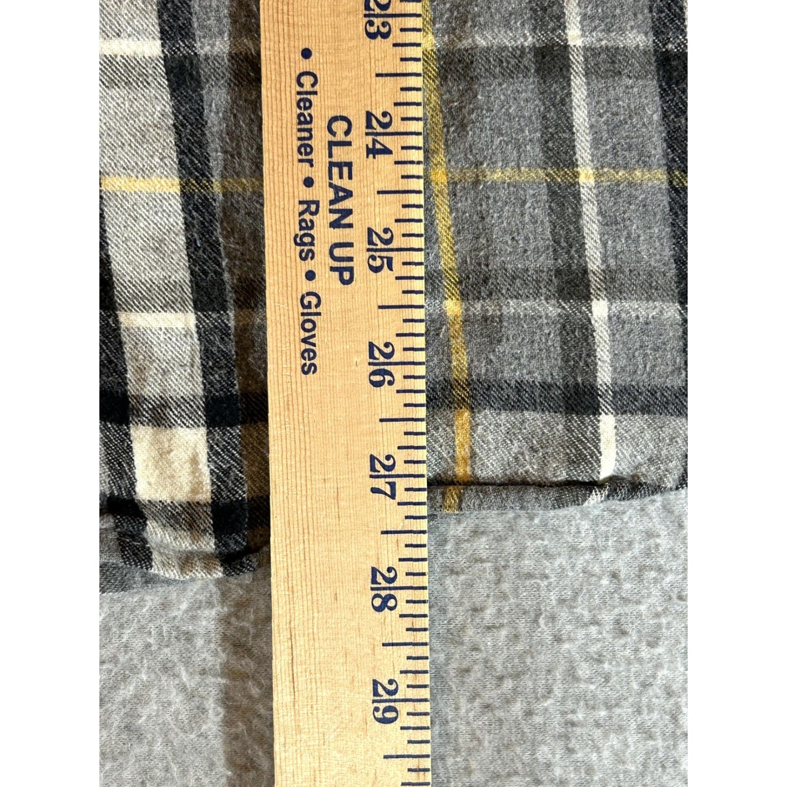 Vintage VINTAGE LL Bean Flannel Shirt Men Large Gray Plaid Long Sleeve Slim Fit Outdoor Workwear Size US L / EU 52-54 / 3 - 6 Thumbnail