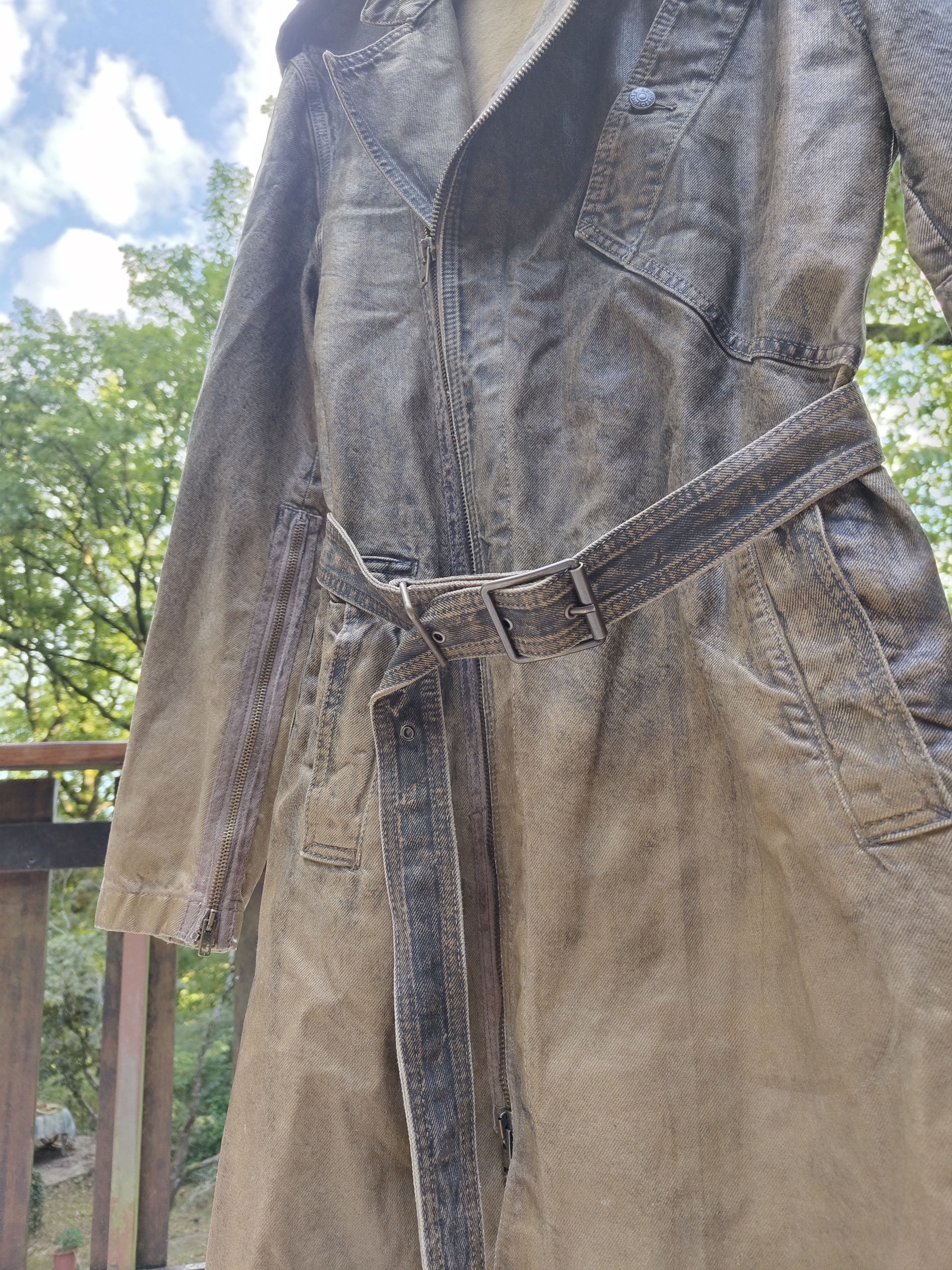 Acne Studios Acne studios denim trench-coat waxed gradient belted Size US S / EU 44-46 / 1 - 6 Thumbnail