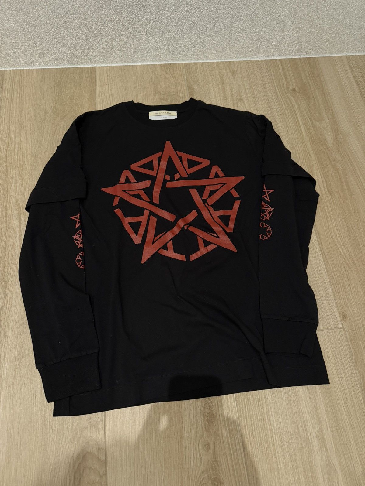 1017 ALYX 9SM Alyx Longsleeve Size US XL / EU 56 / 4 - 1 Thumbnail